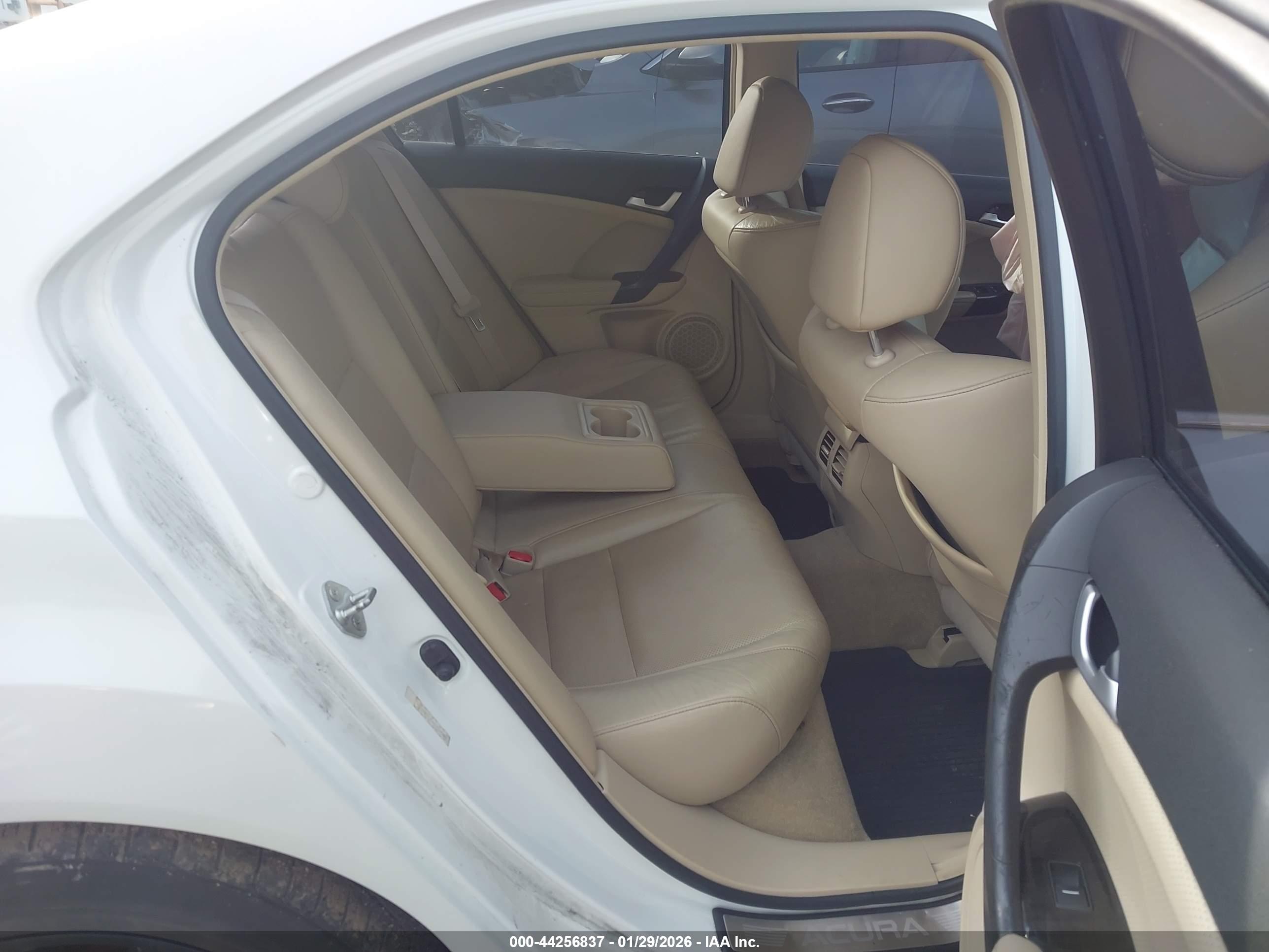 ACURA TSX image 8