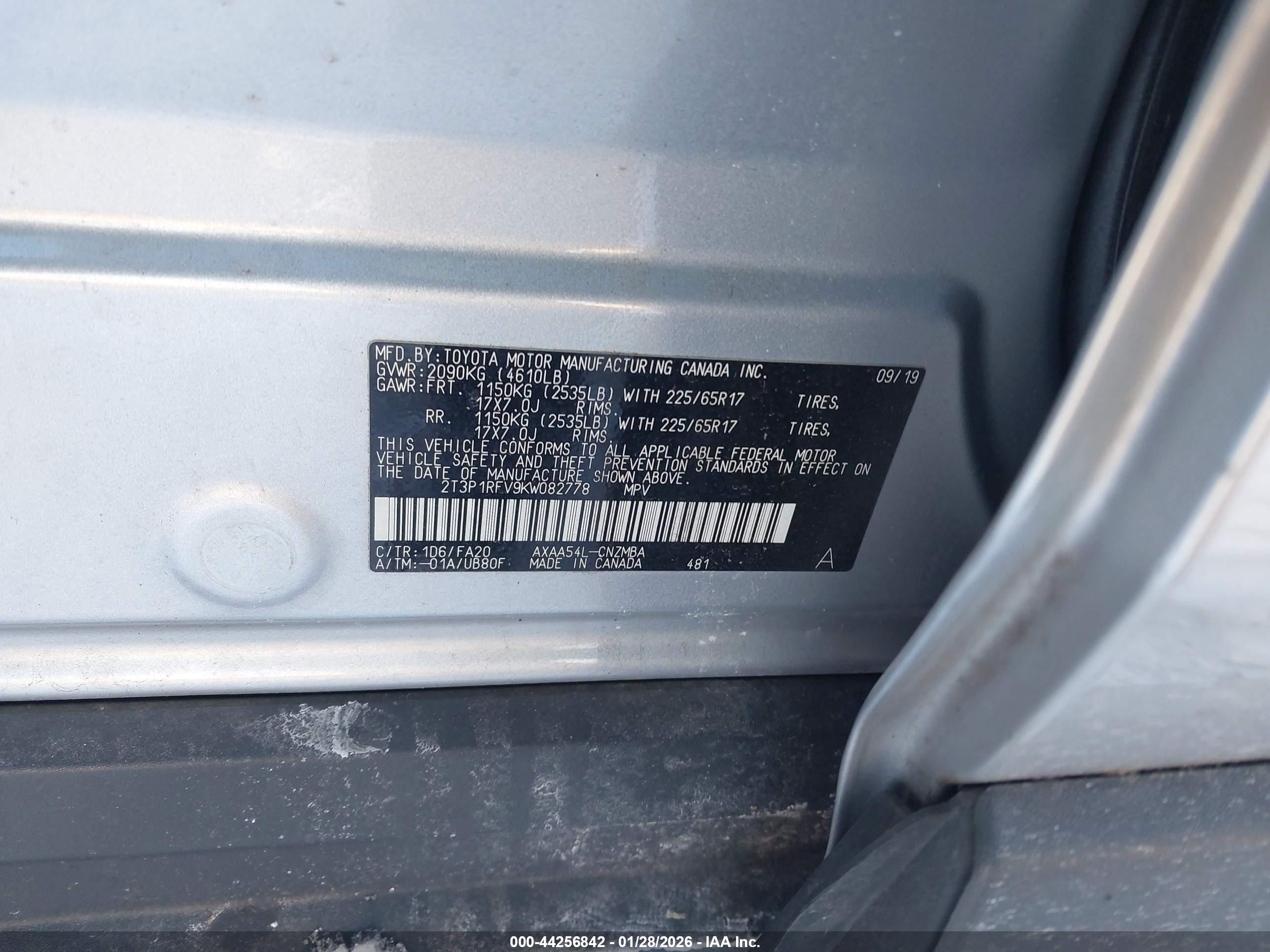 TOYOTA RAV4 image 9