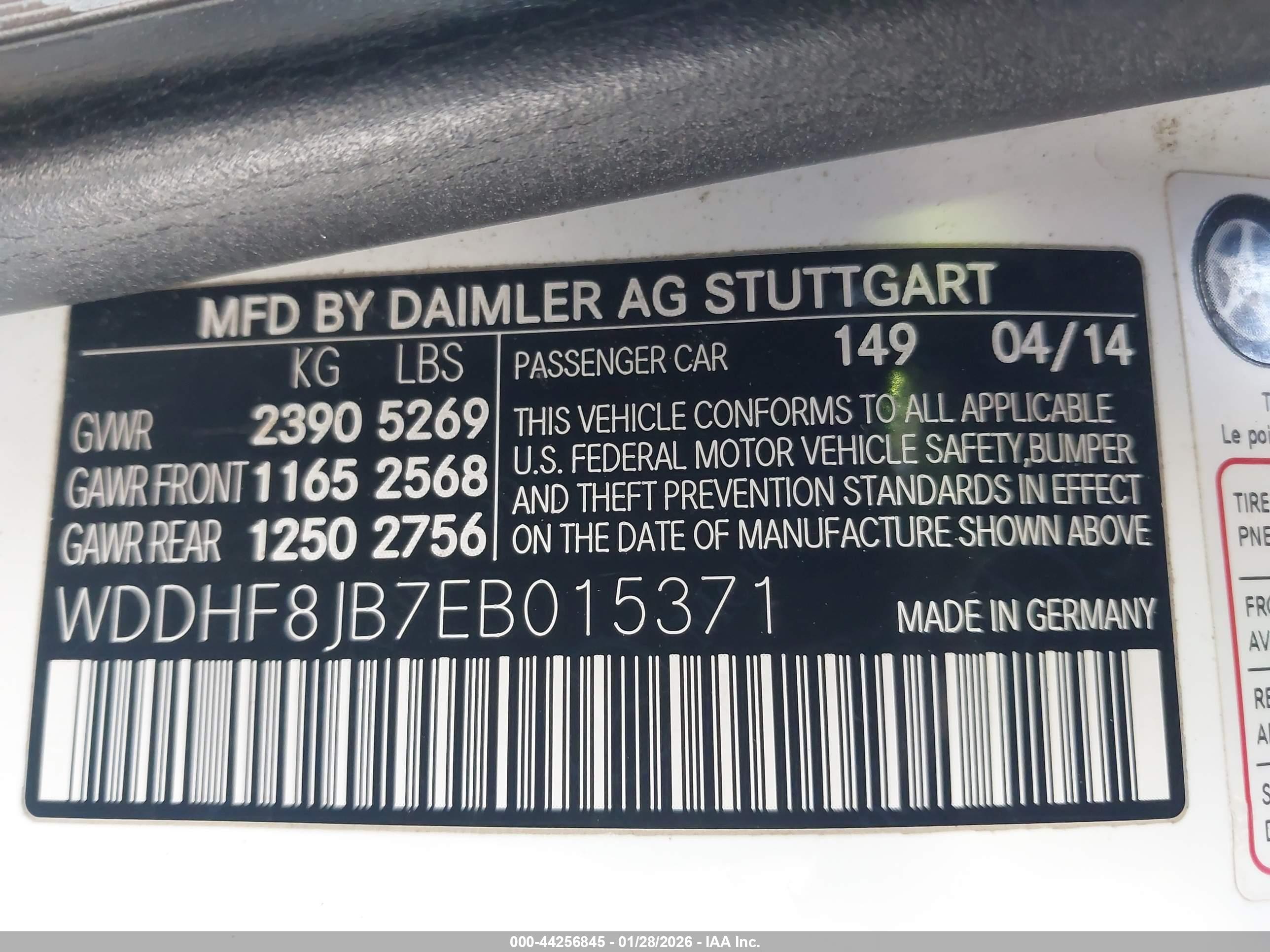 MERCEDES-BENZ E image 9