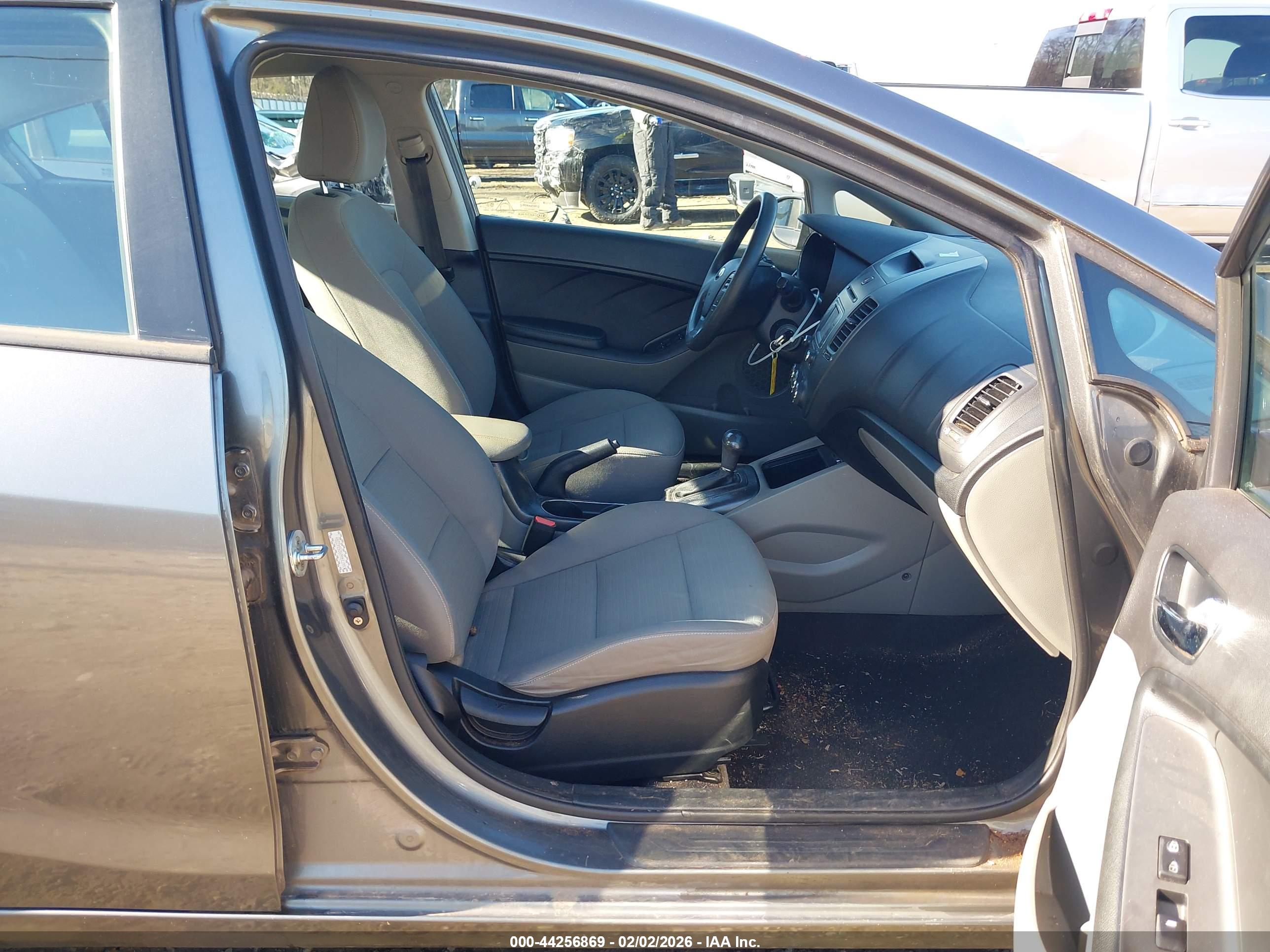 KIA FORTE image 5
