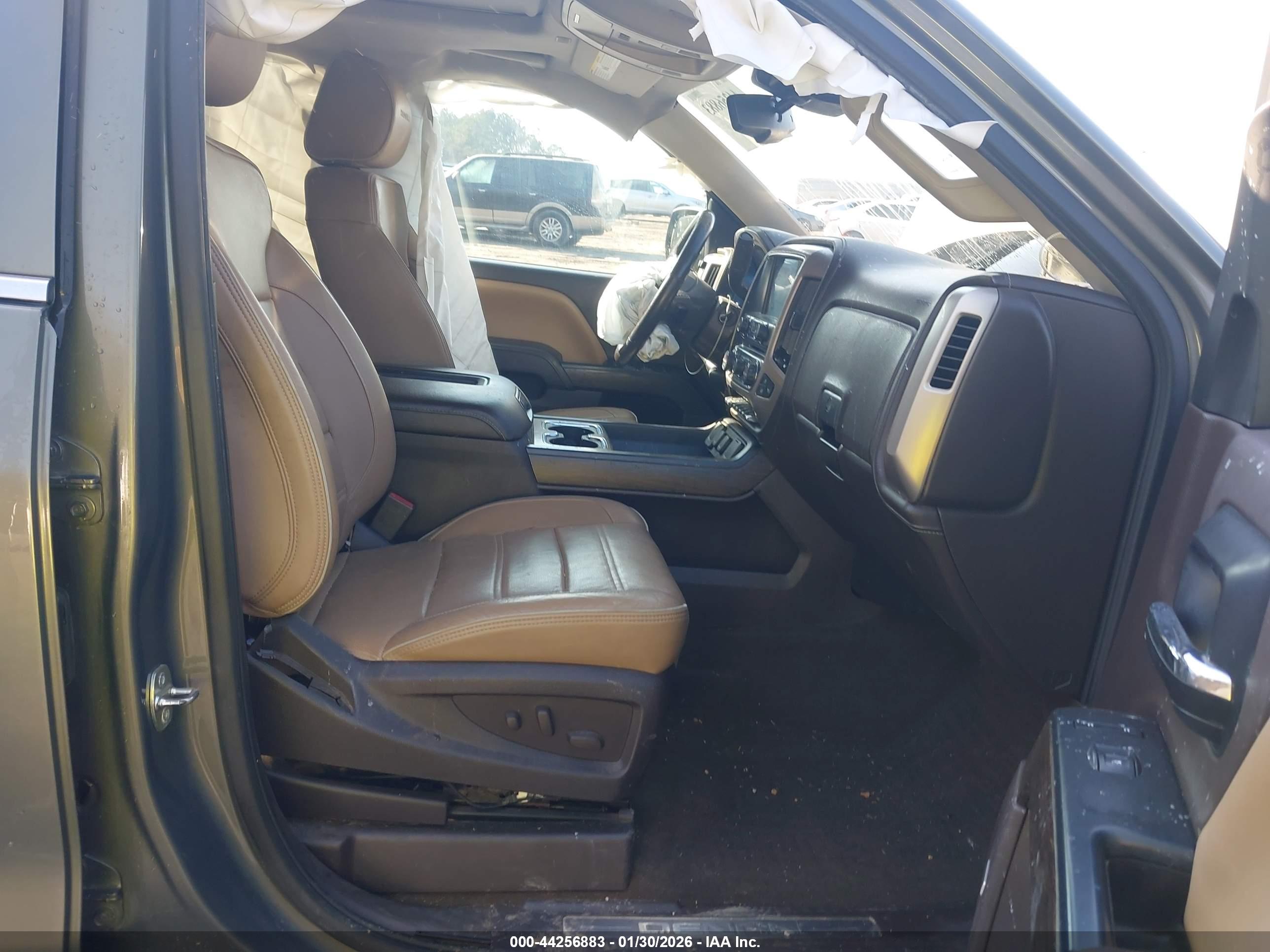GMC SIERRA image 5