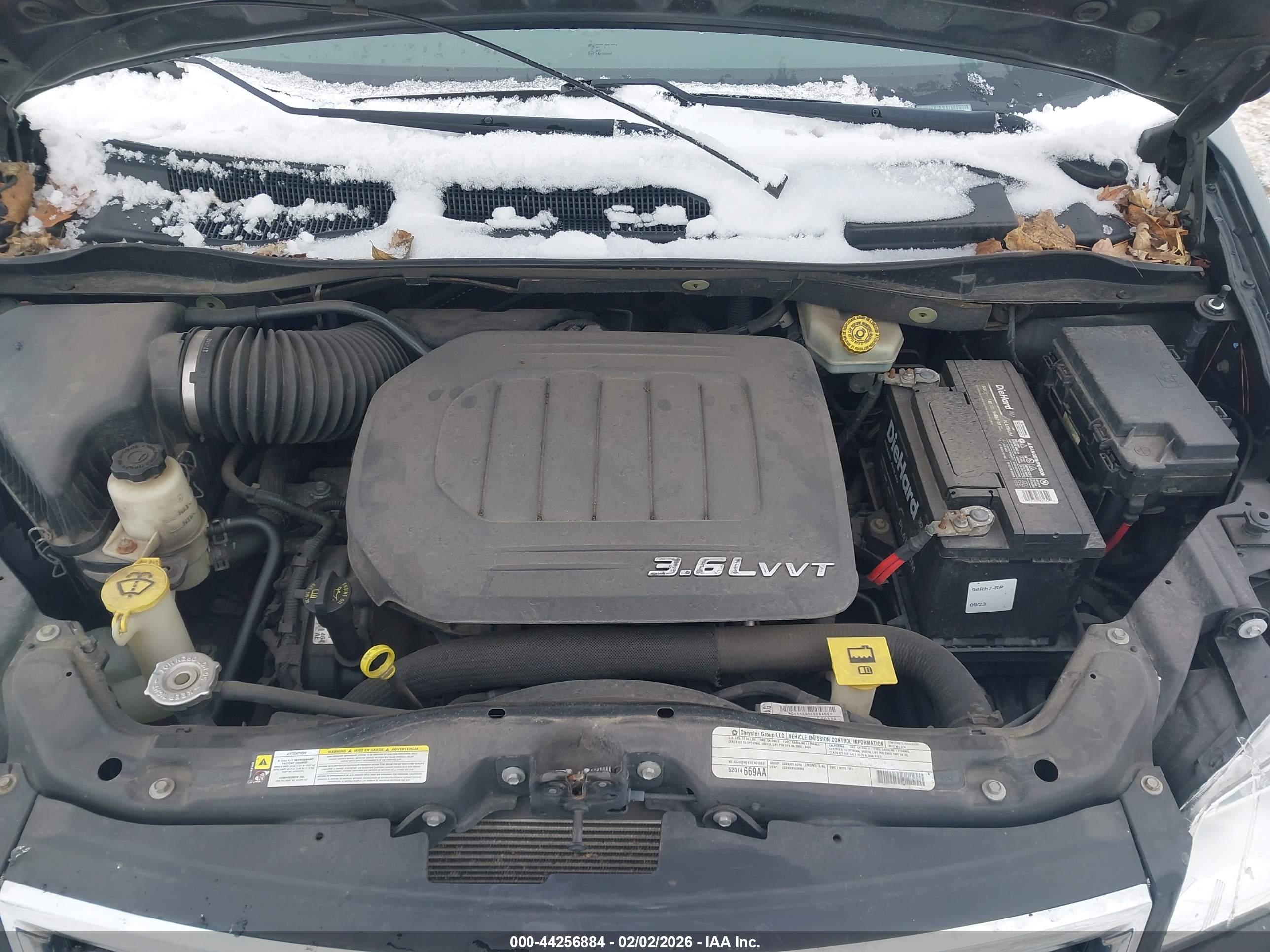 CHRYSLER TOWN image 10
