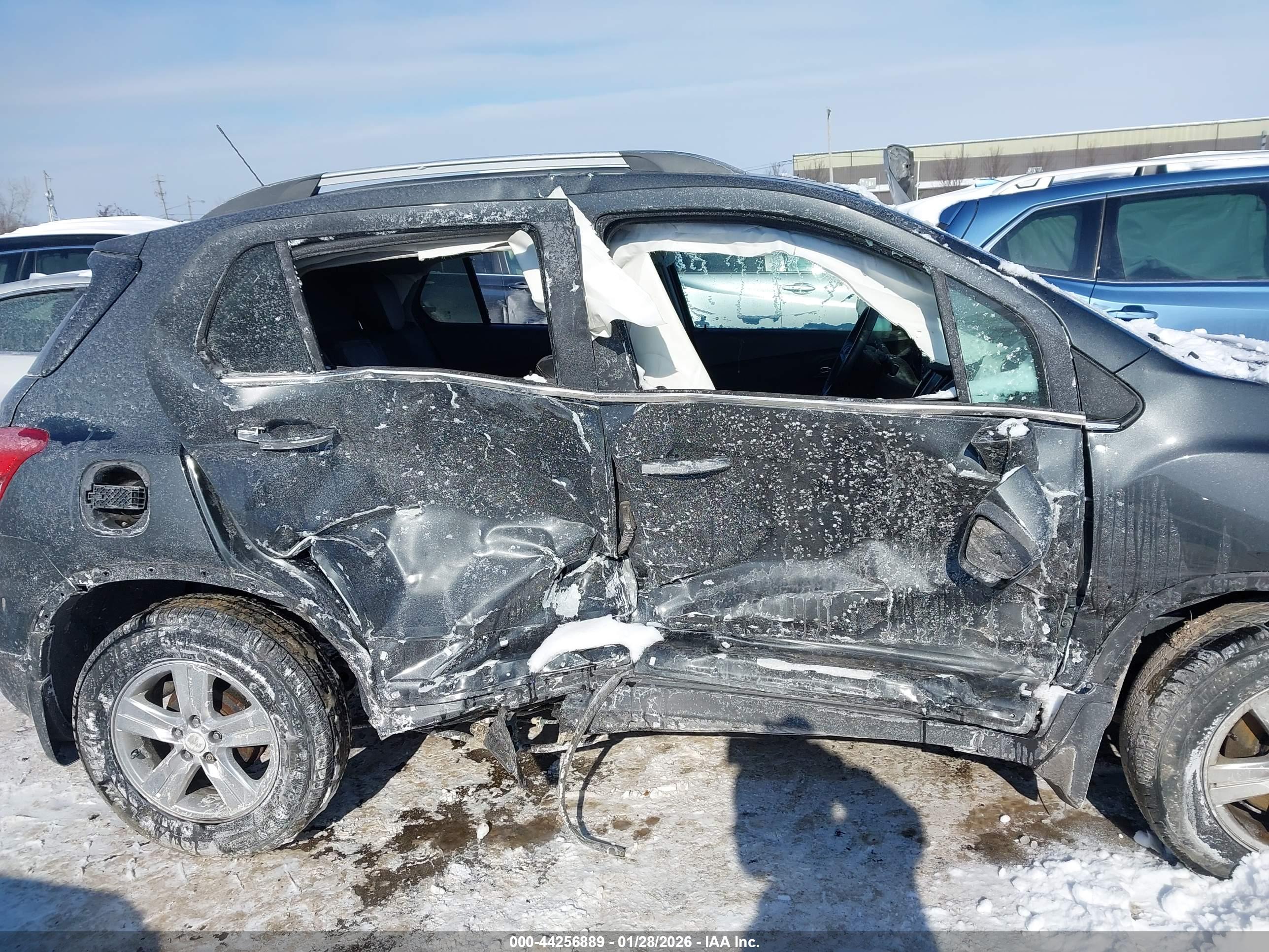 CHEVROLET TRAX image 6