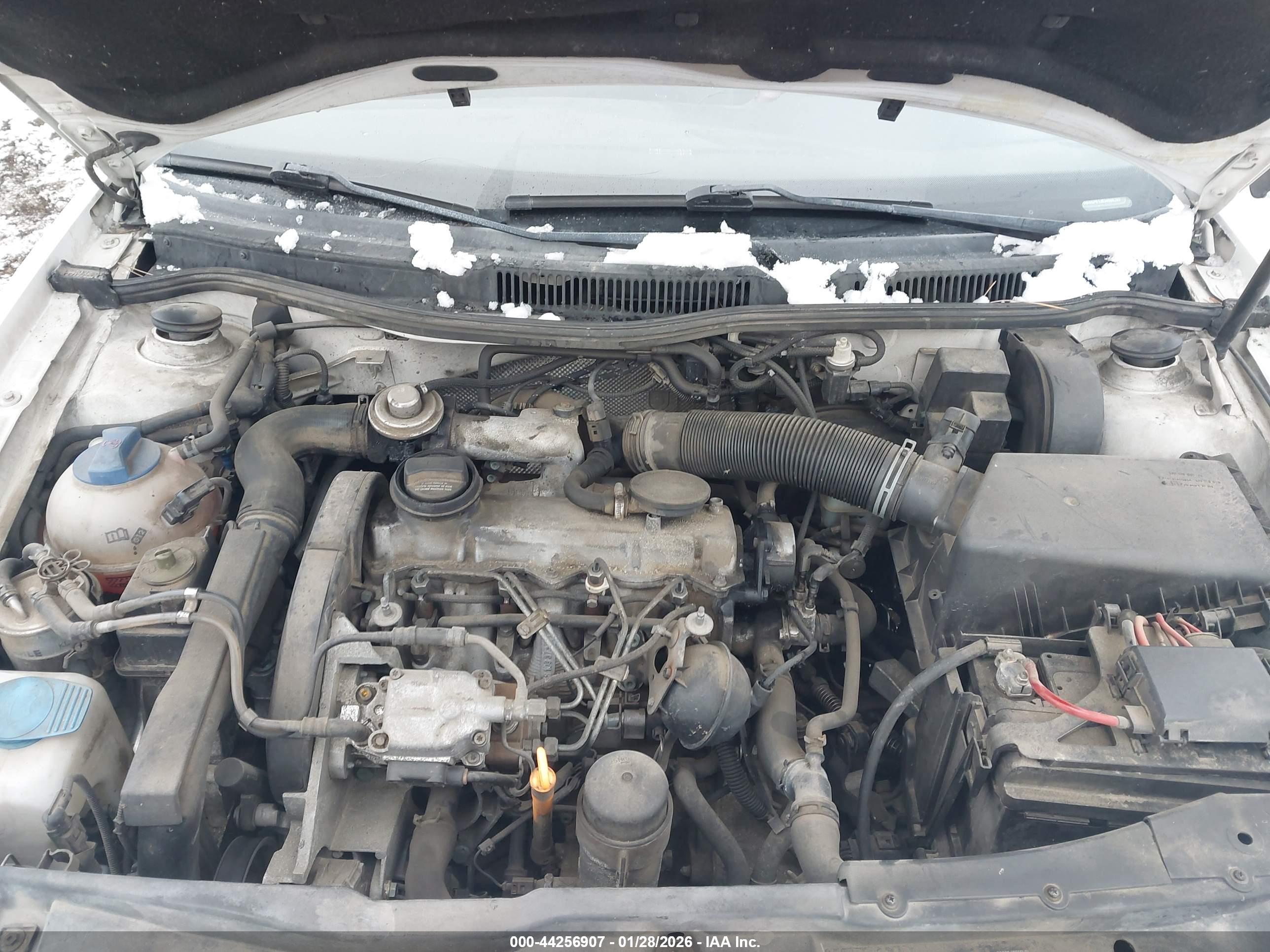 VOLKSWAGEN GOLF image 10