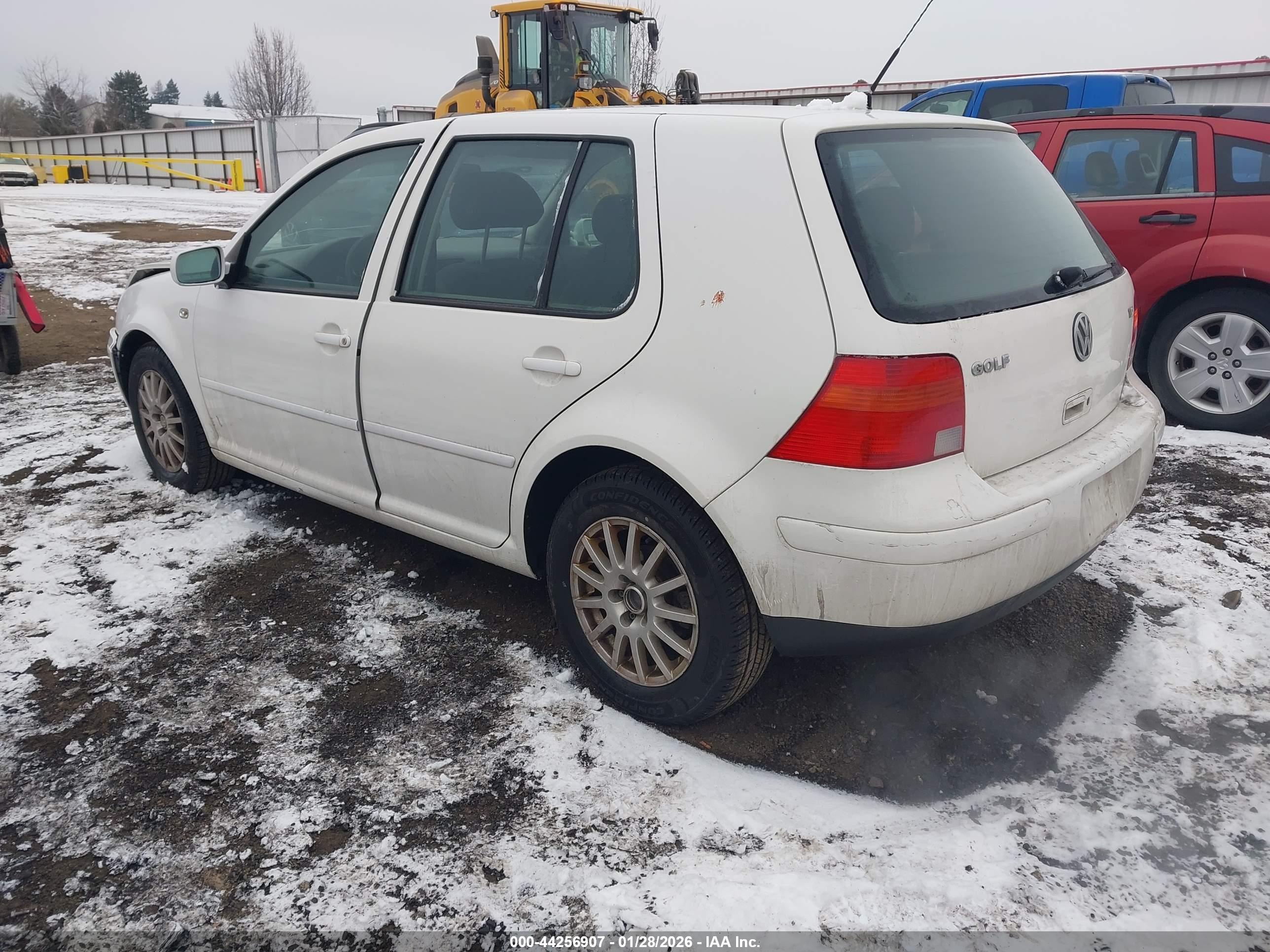 VOLKSWAGEN GOLF image 3