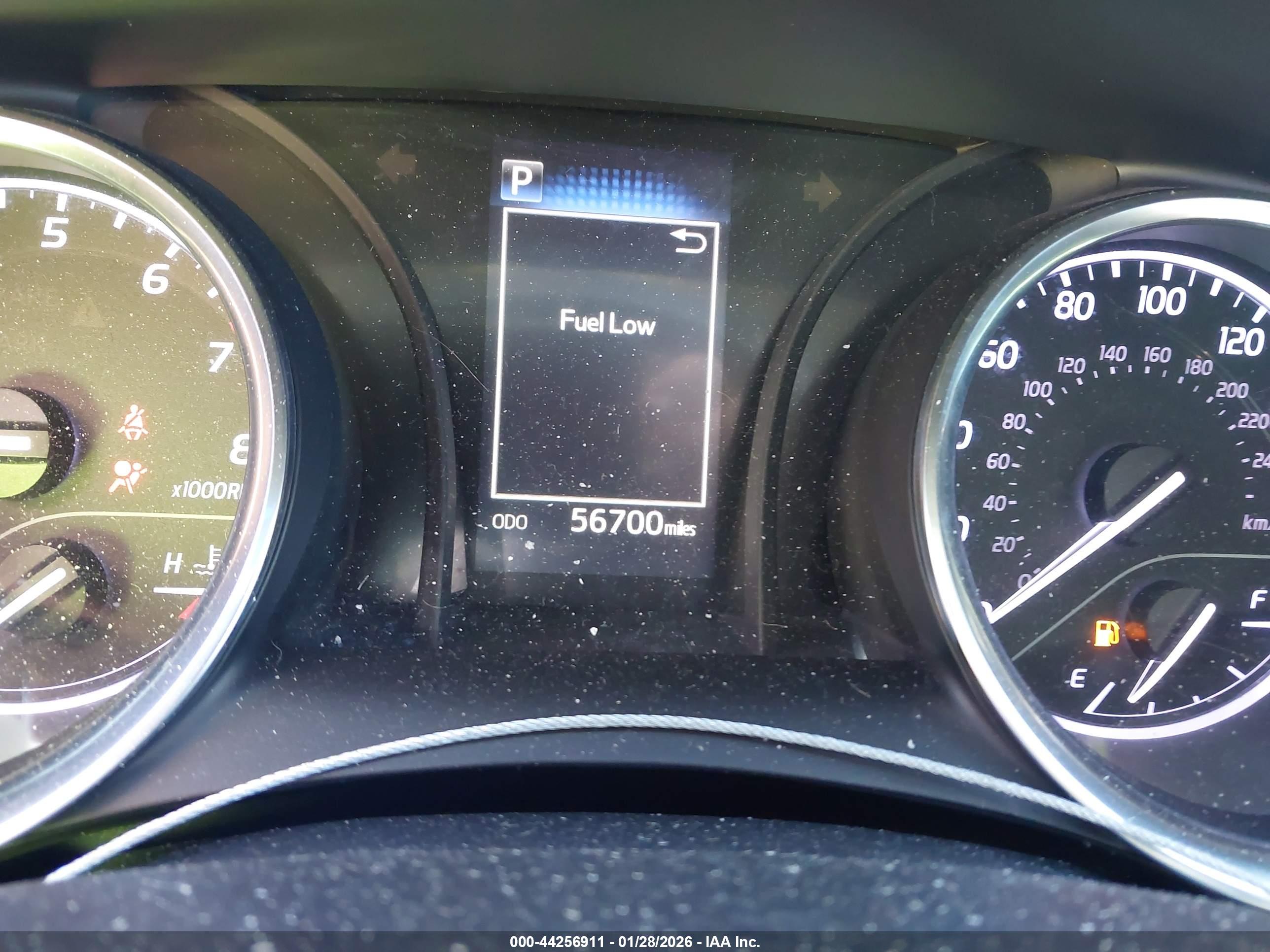 TOYOTA CAMRY image 7