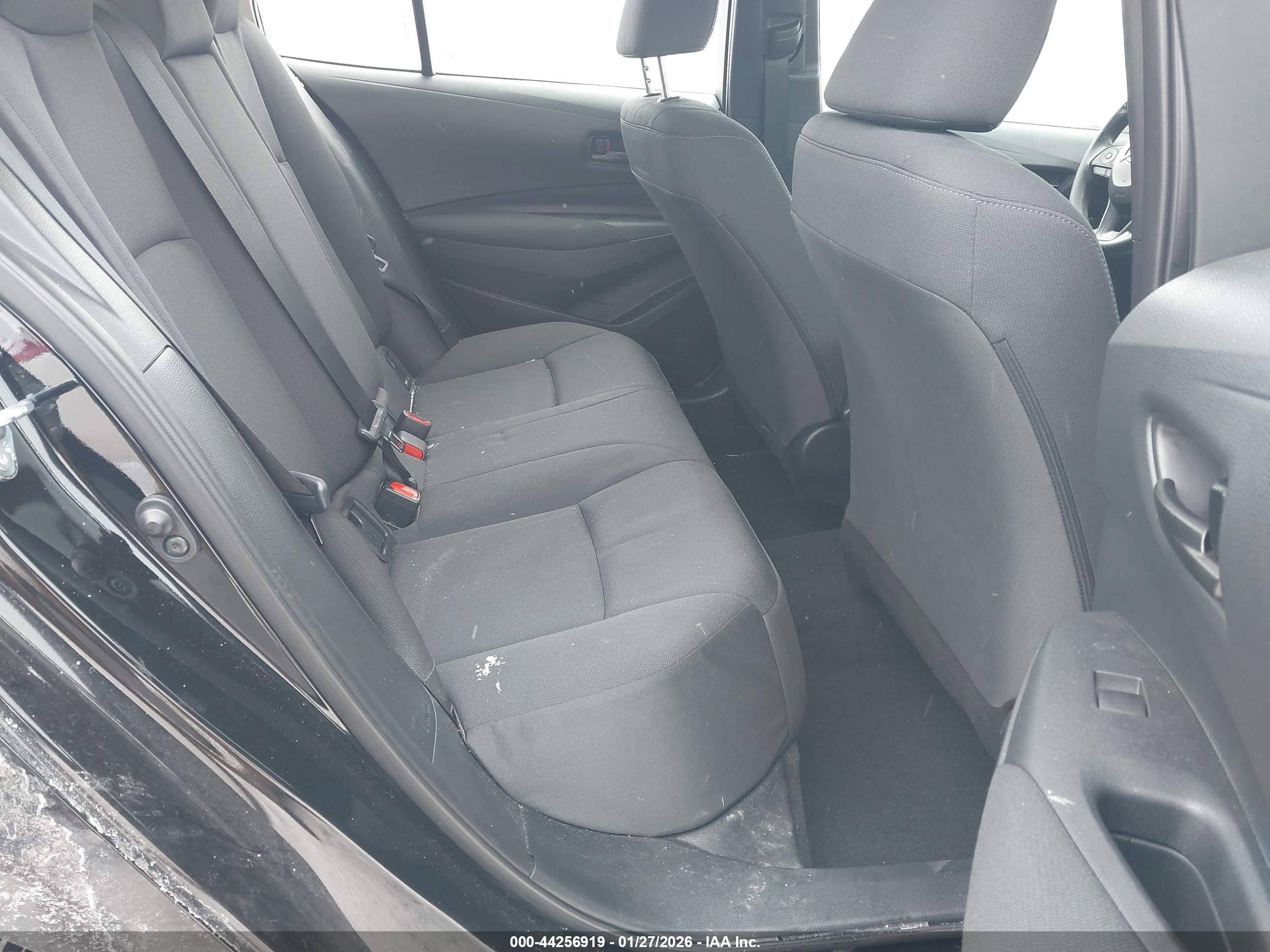 TOYOTA COROLLA image 8