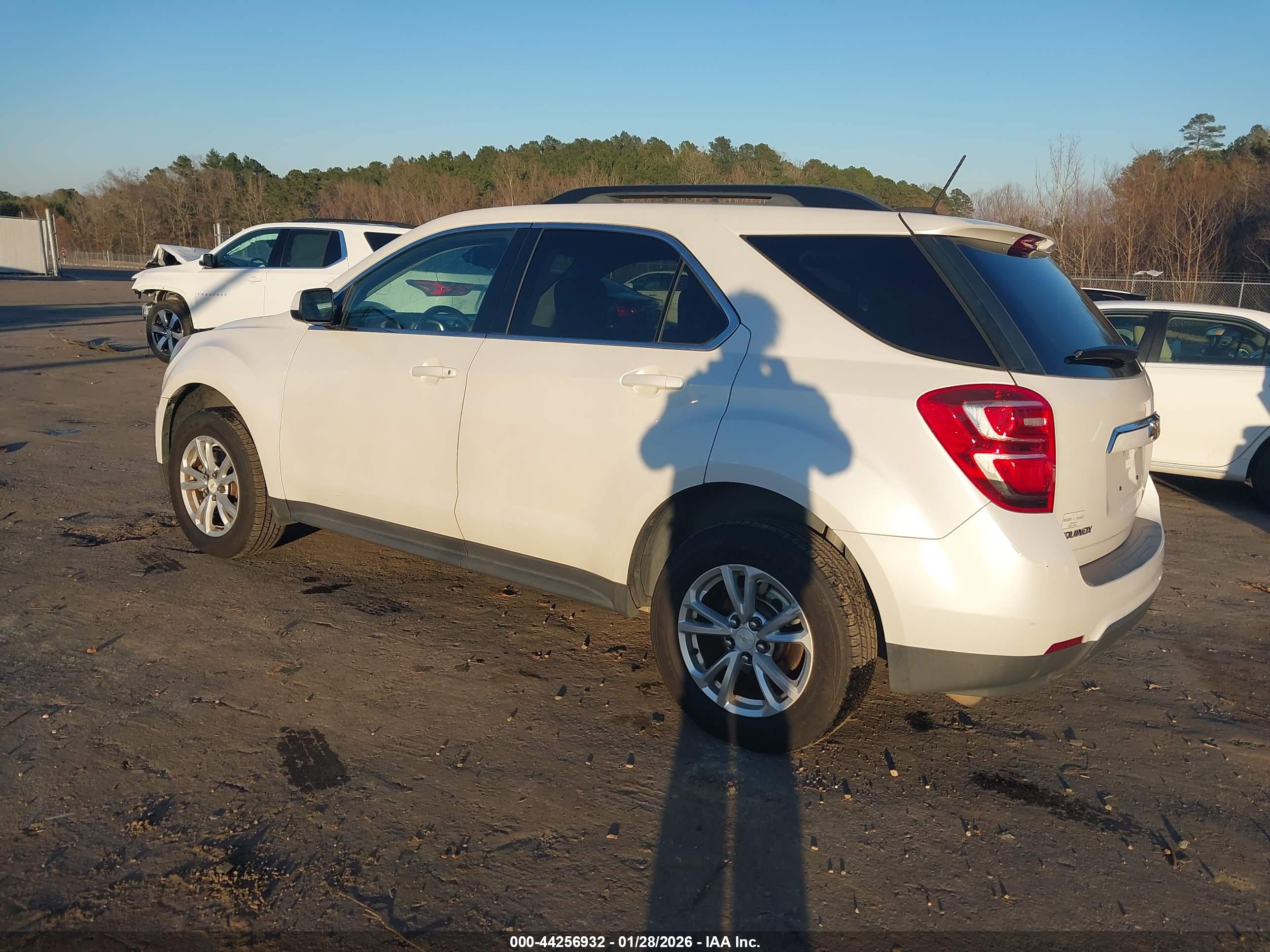CHEVROLET EQUINOX image 3