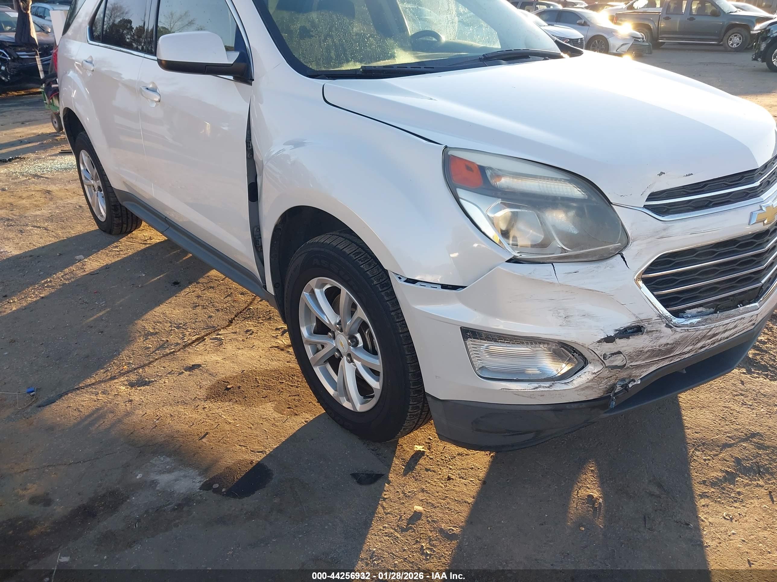 CHEVROLET EQUINOX image 6