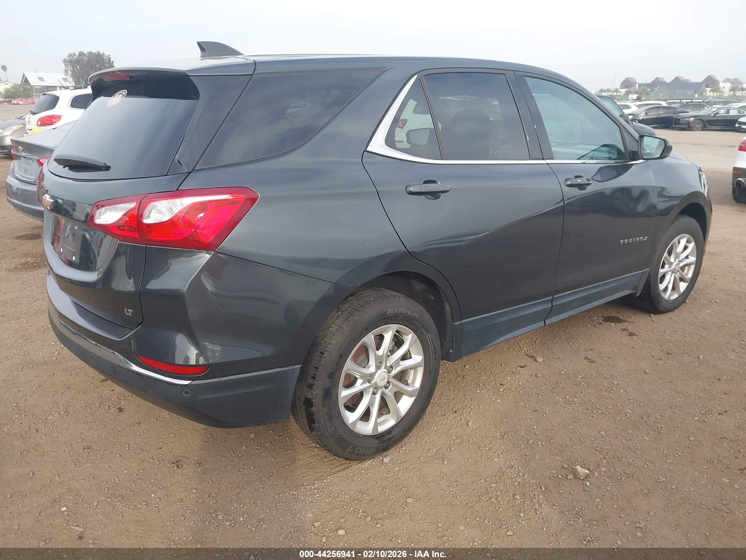 CHEVROLET EQUINOX image 4