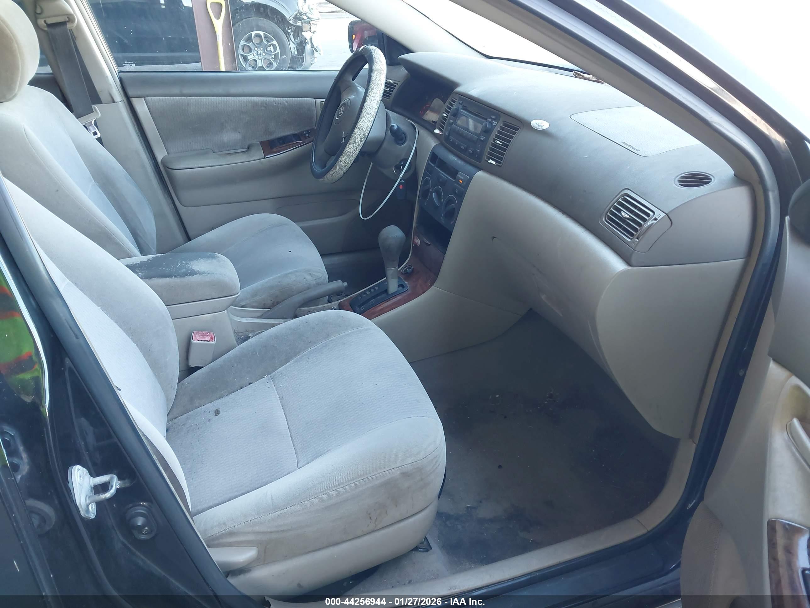 TOYOTA COROLLA image 5