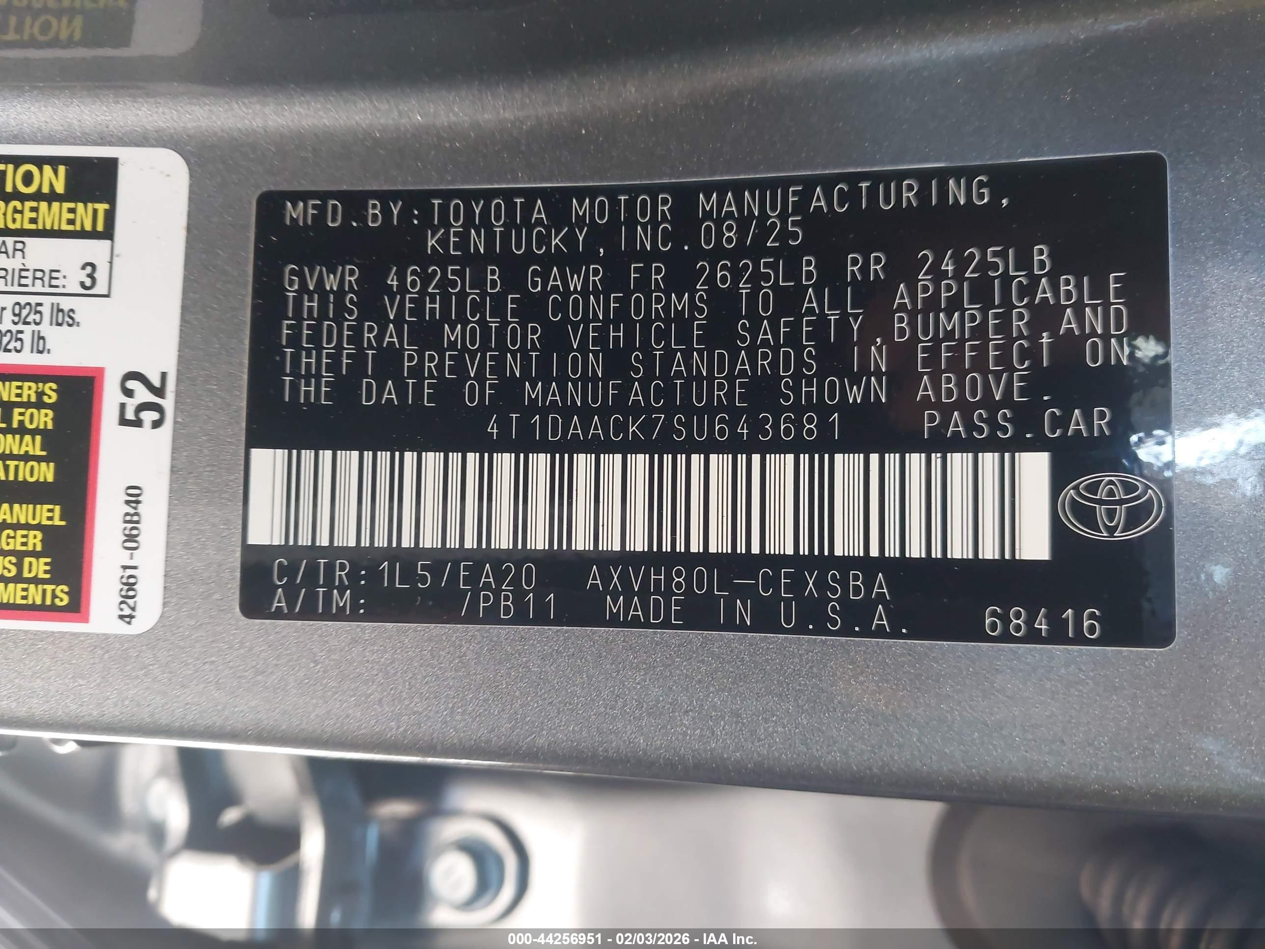 TOYOTA CAMRY image 9