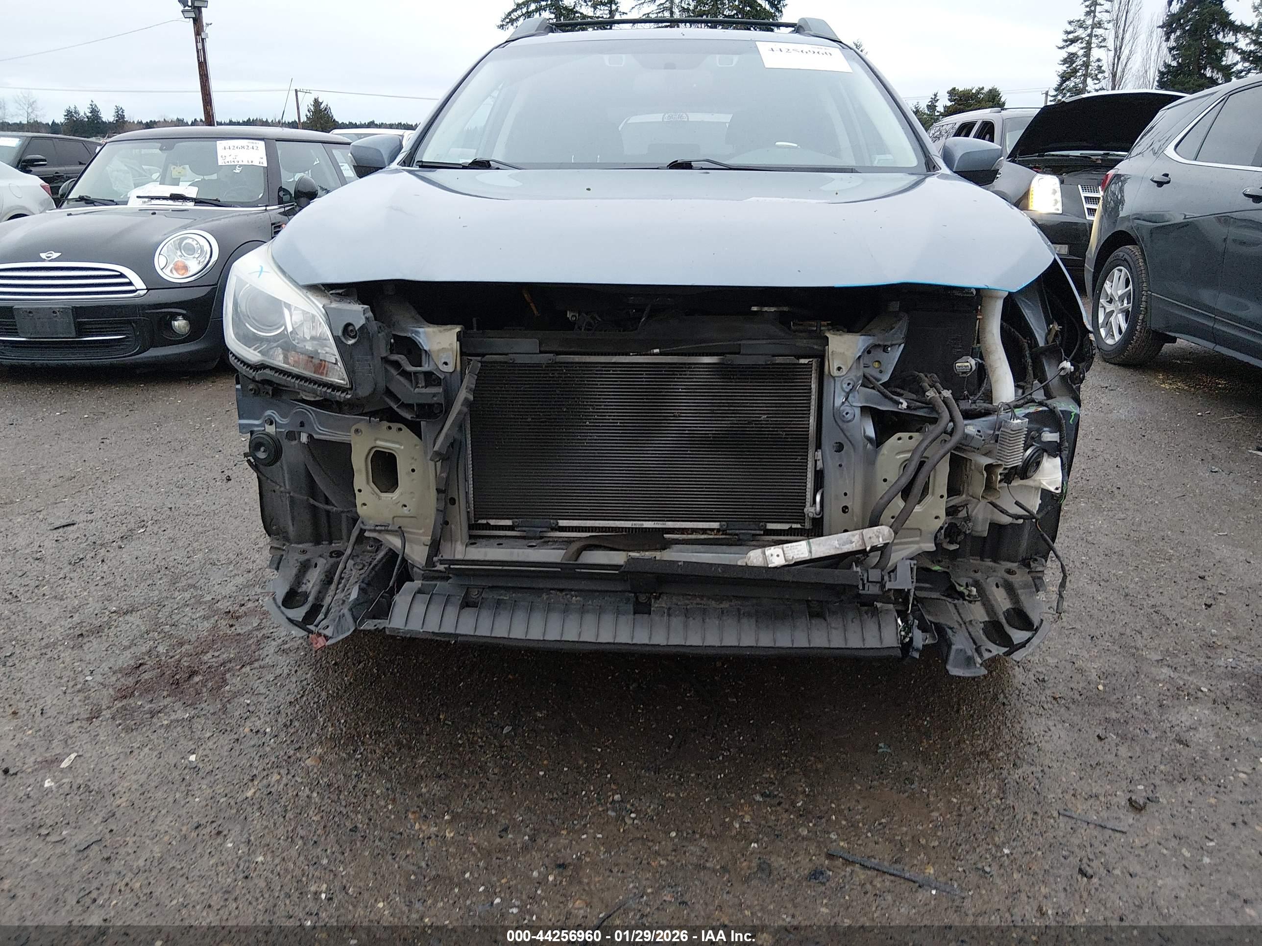 SUBARU OUTBACK image 6