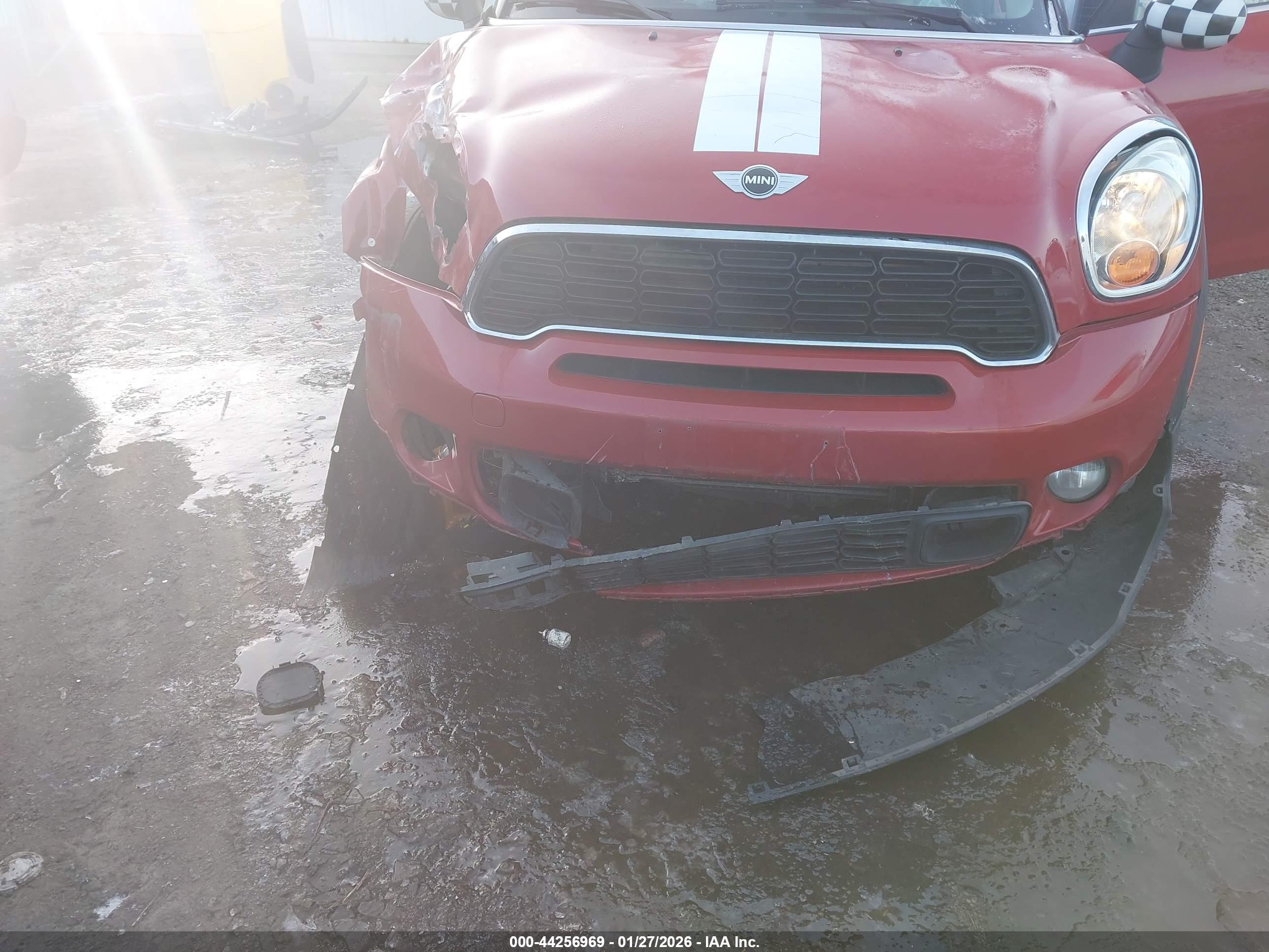 MINI COUNTRYMAN image 6