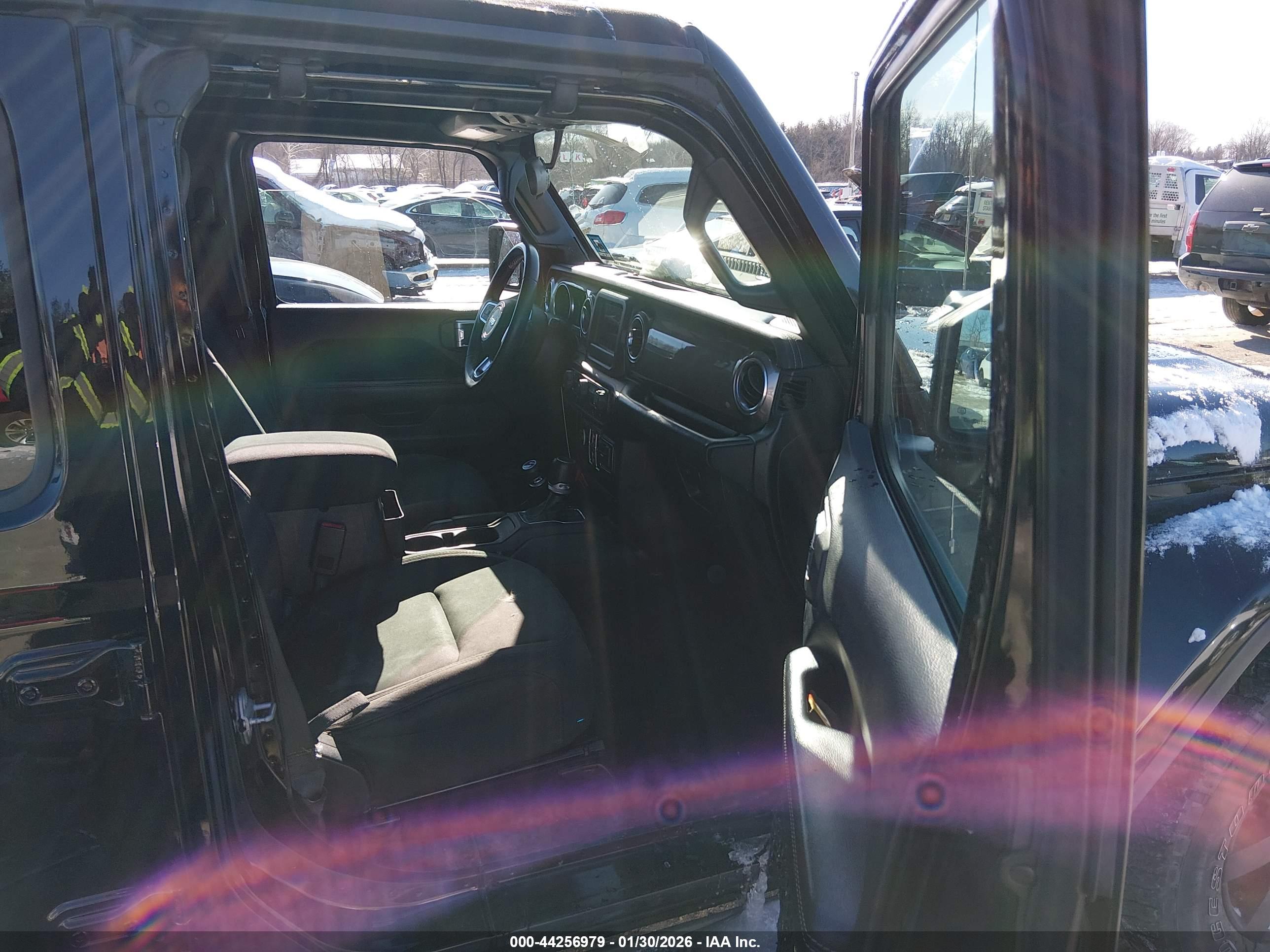 JEEP WRANGLER image 5