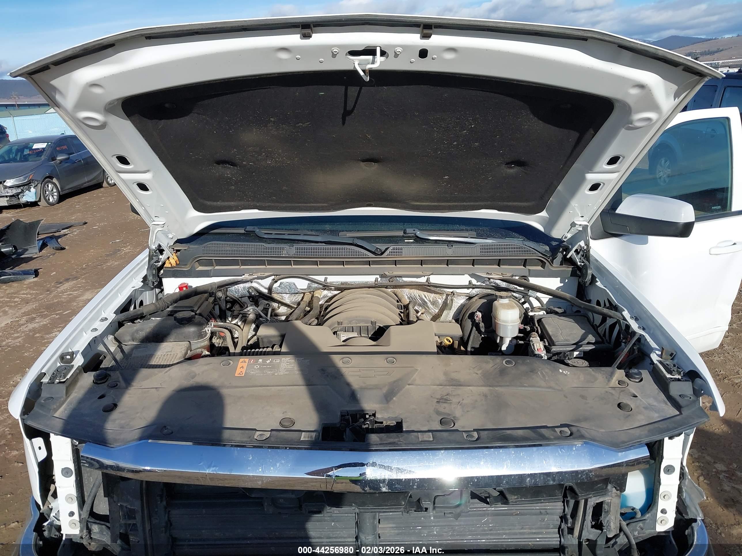 CHEVROLET SILVERADO image 10