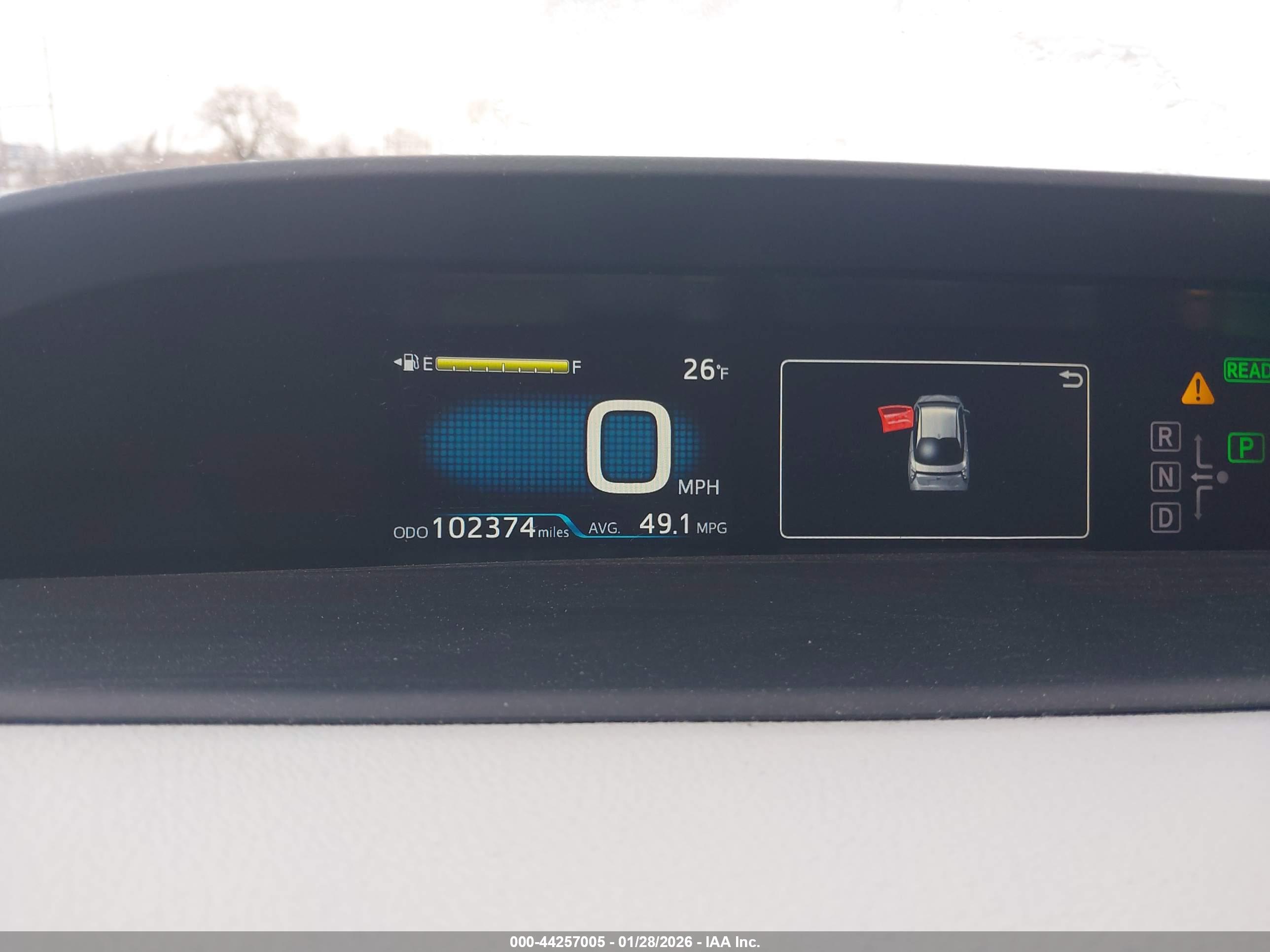 TOYOTA PRIUS image 7