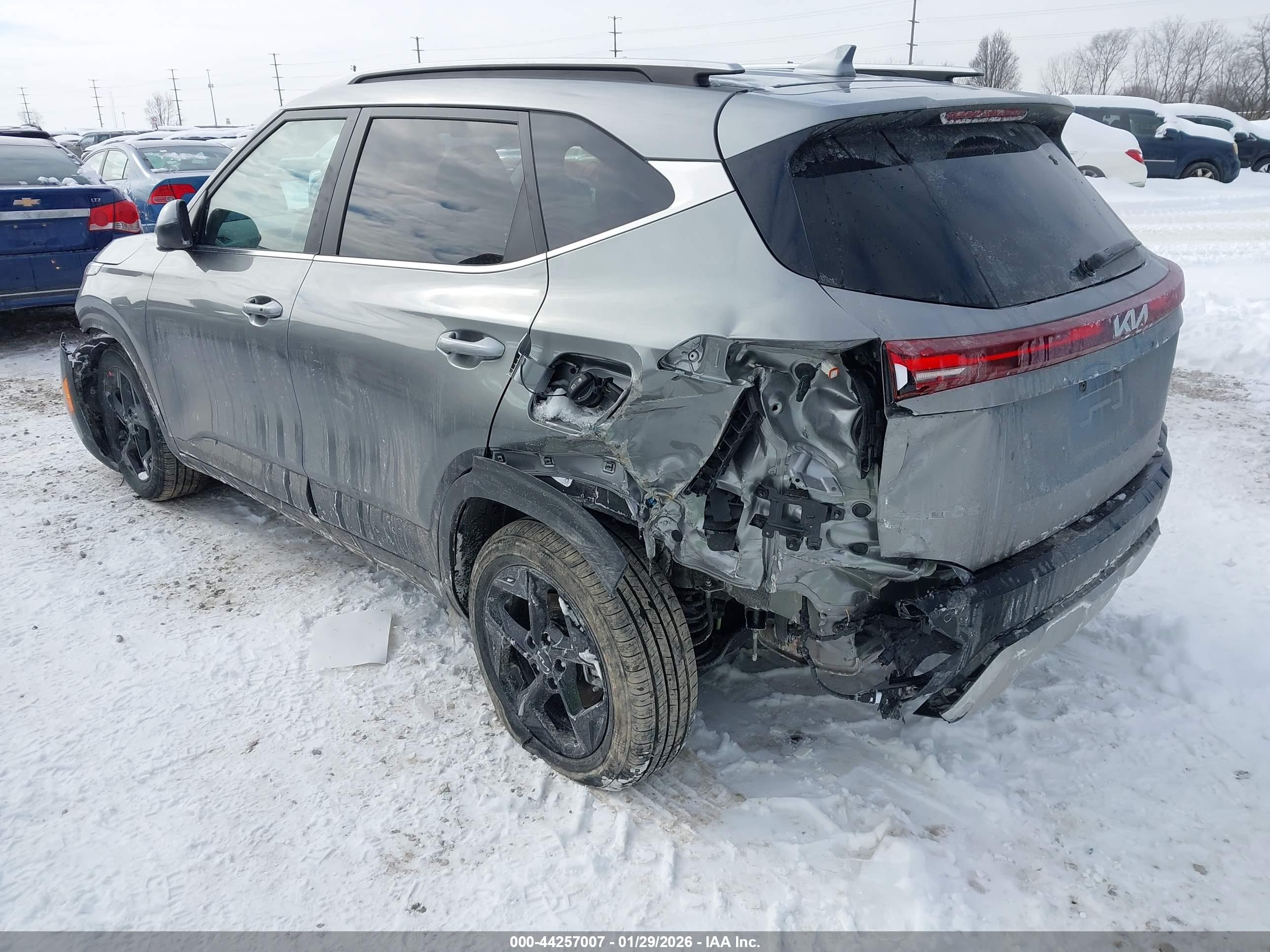 KIA SELTOS image 3