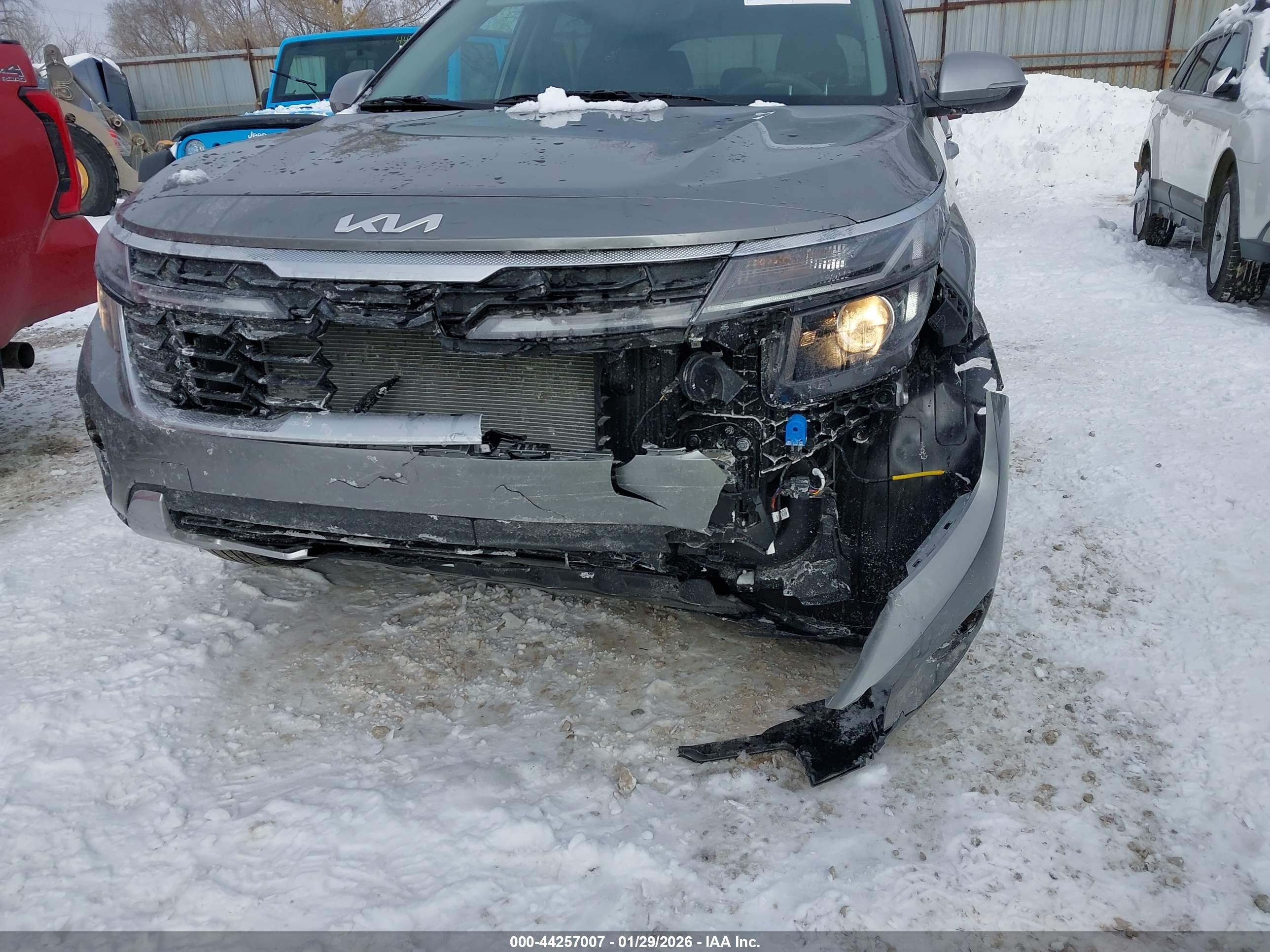 KIA SELTOS image 6
