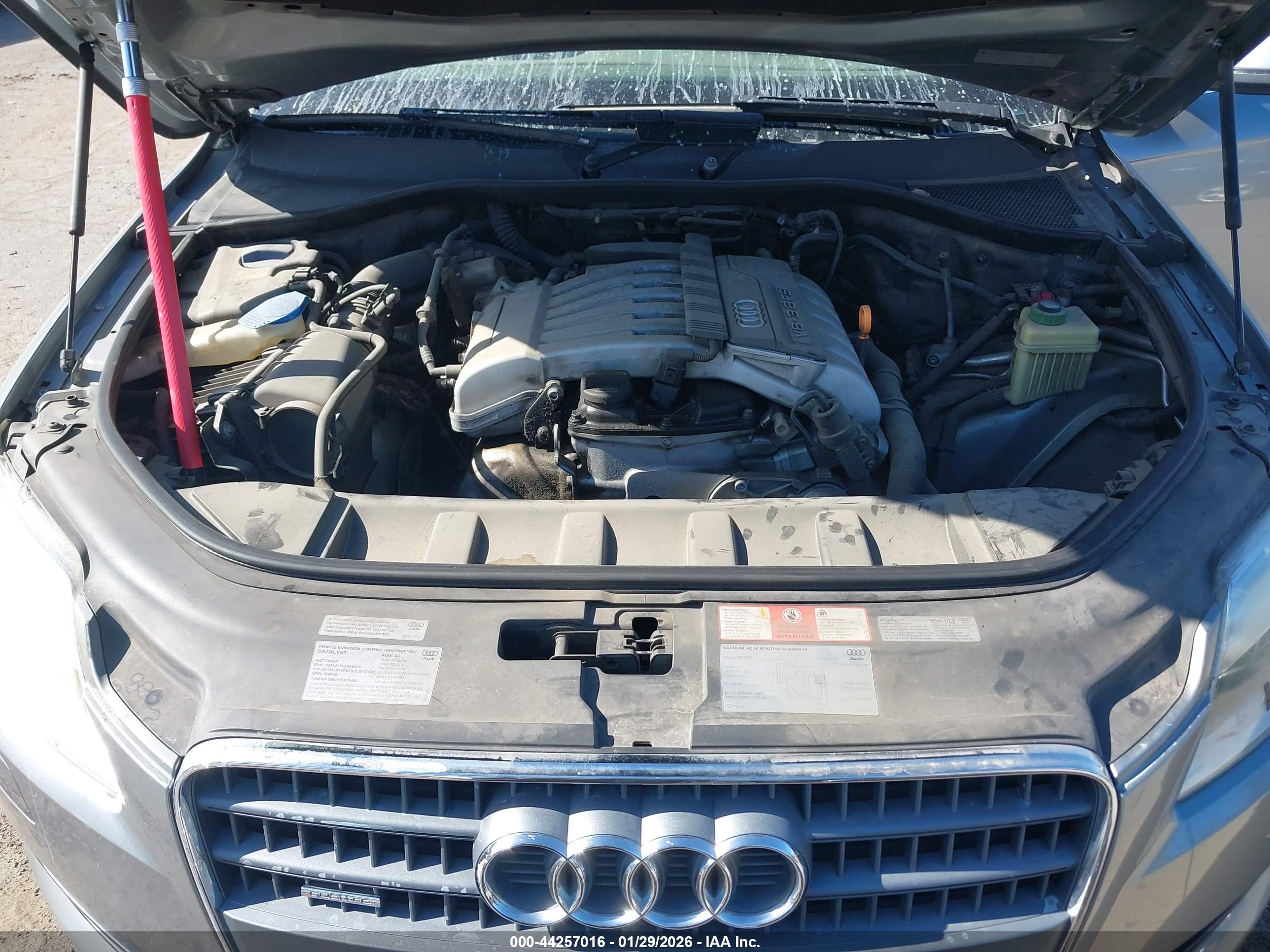 AUDI Q7 image 10