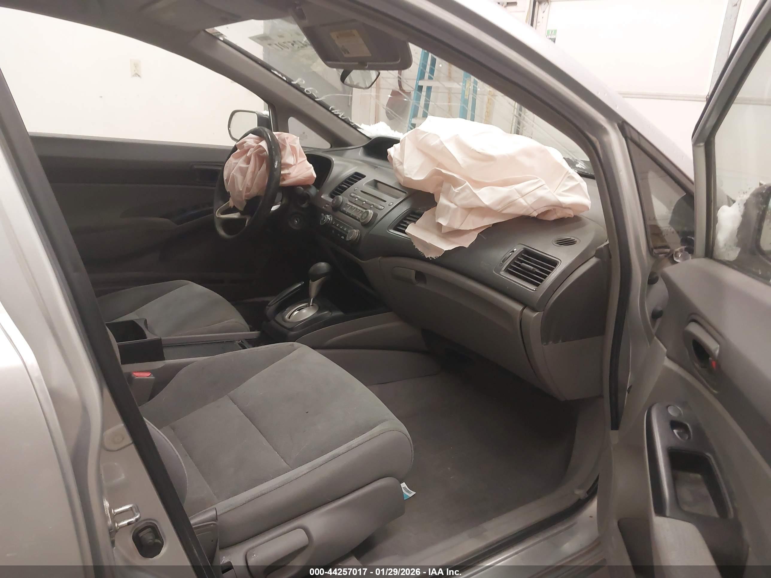 HONDA CIVIC image 5