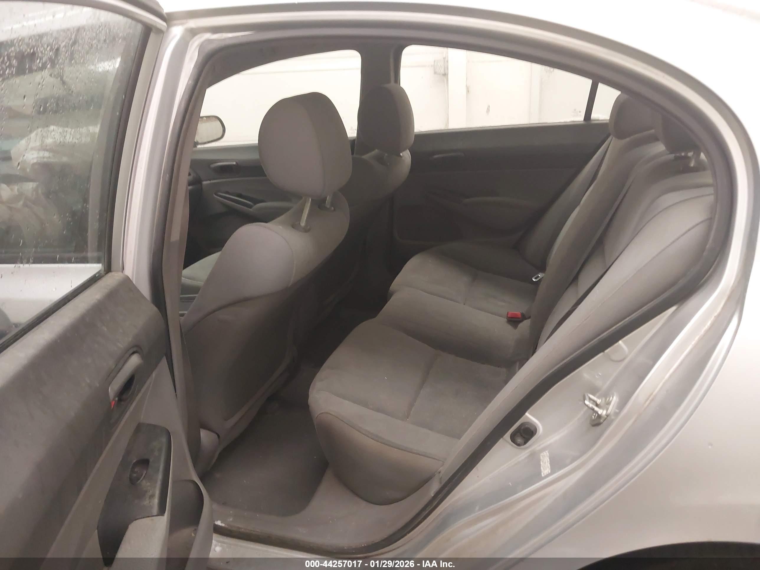 HONDA CIVIC image 8