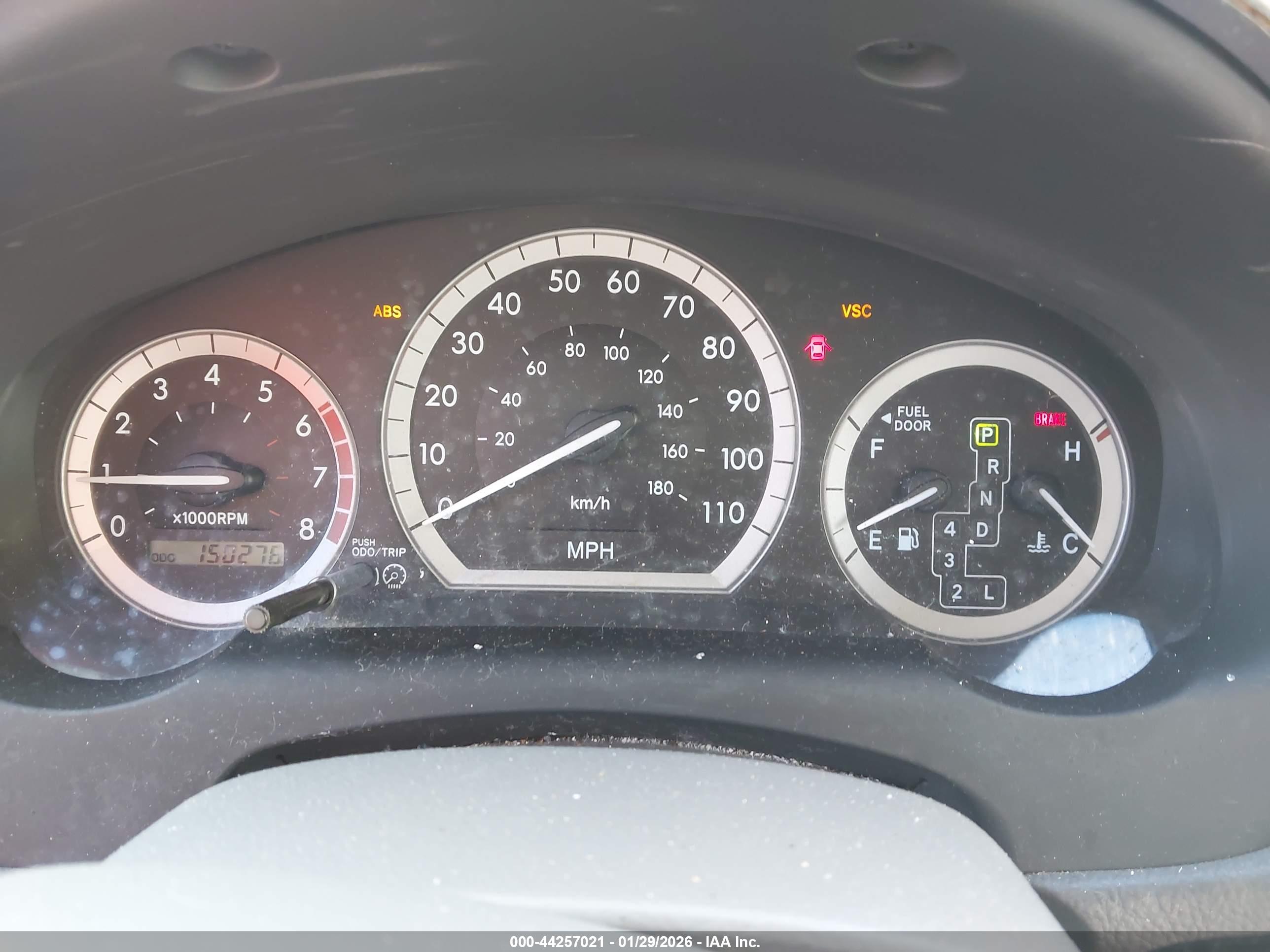 TOYOTA SIENNA image 7