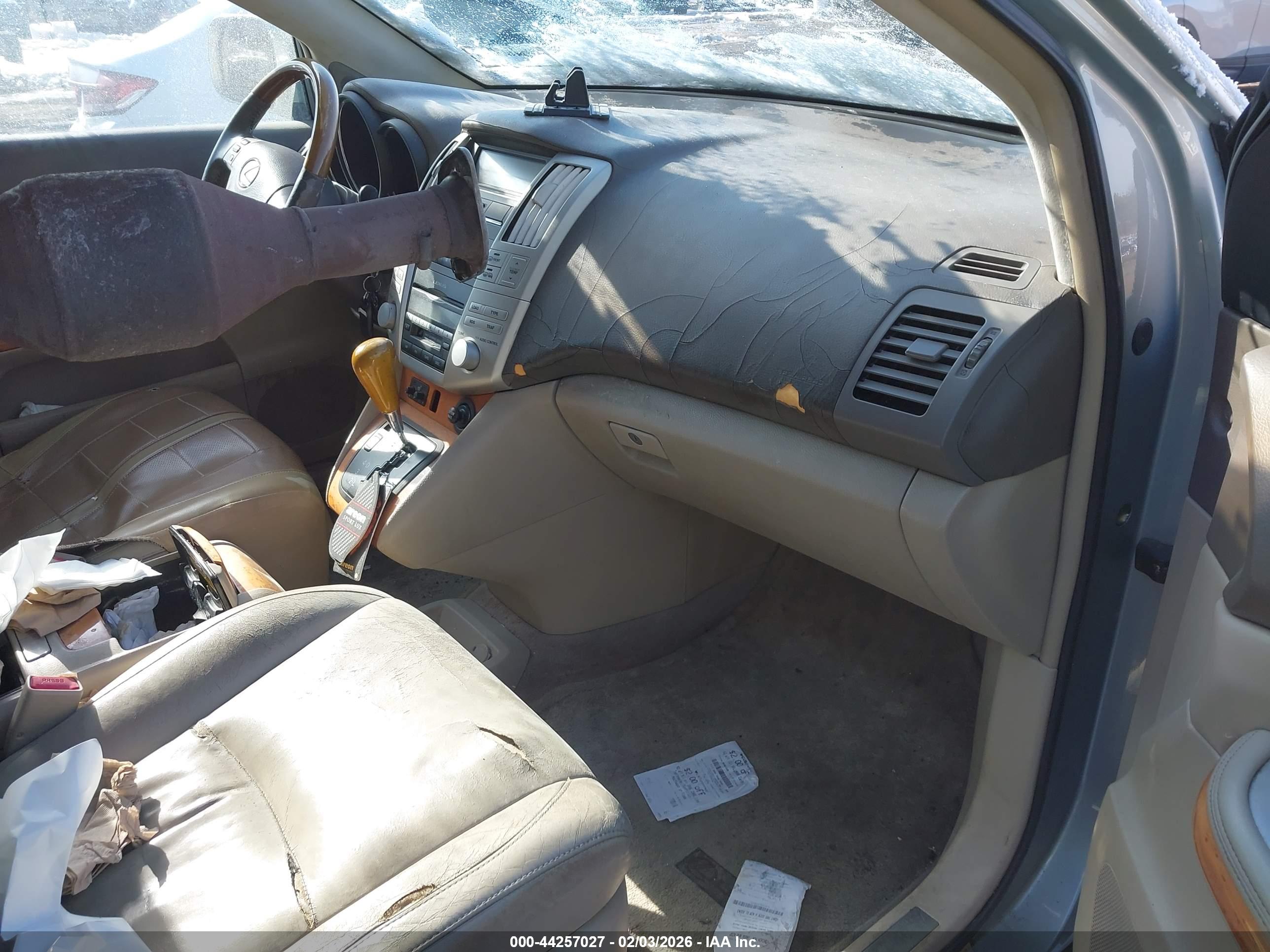 LEXUS RX image 5