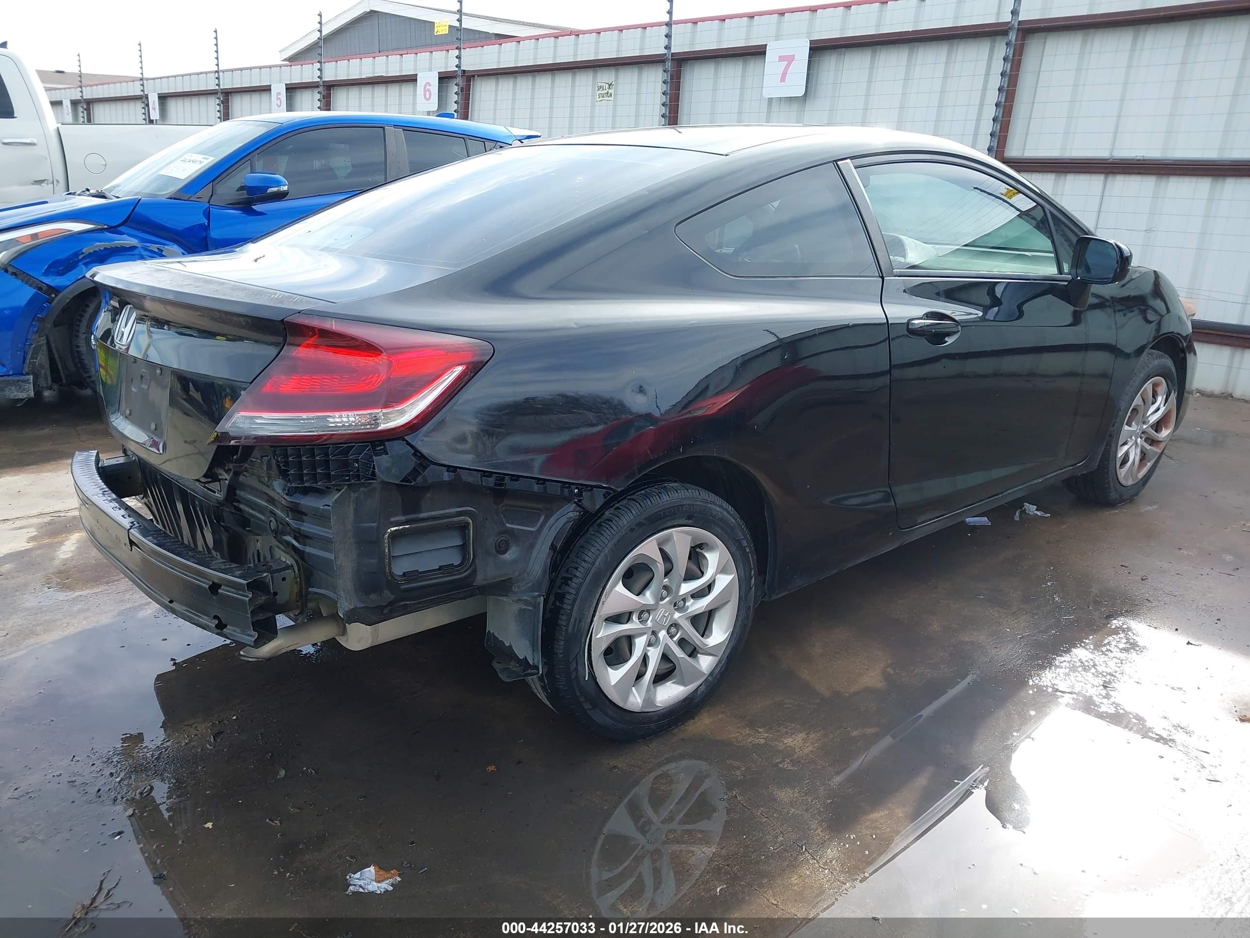 HONDA CIVIC image 4