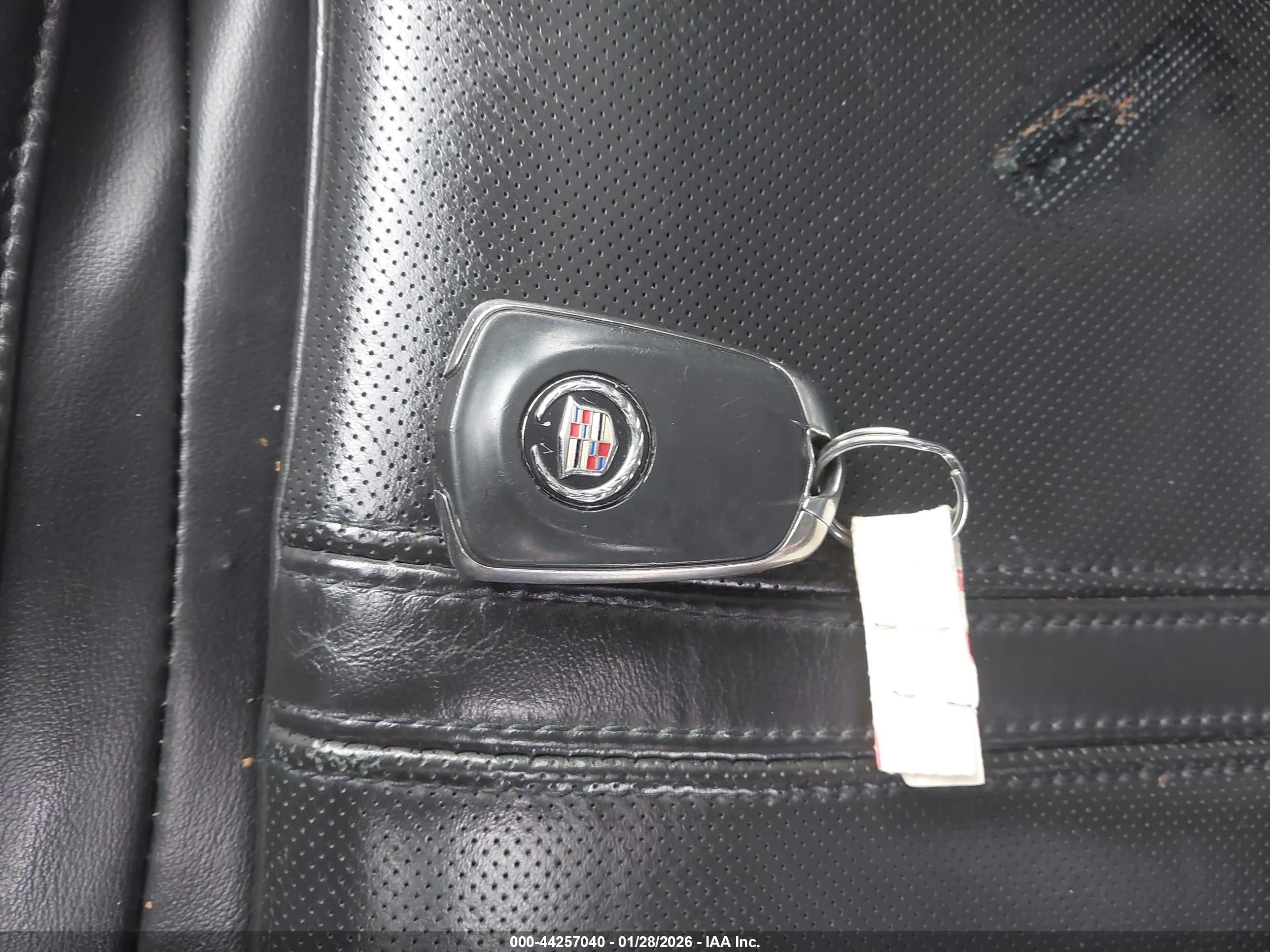 CADILLAC SRX image 11