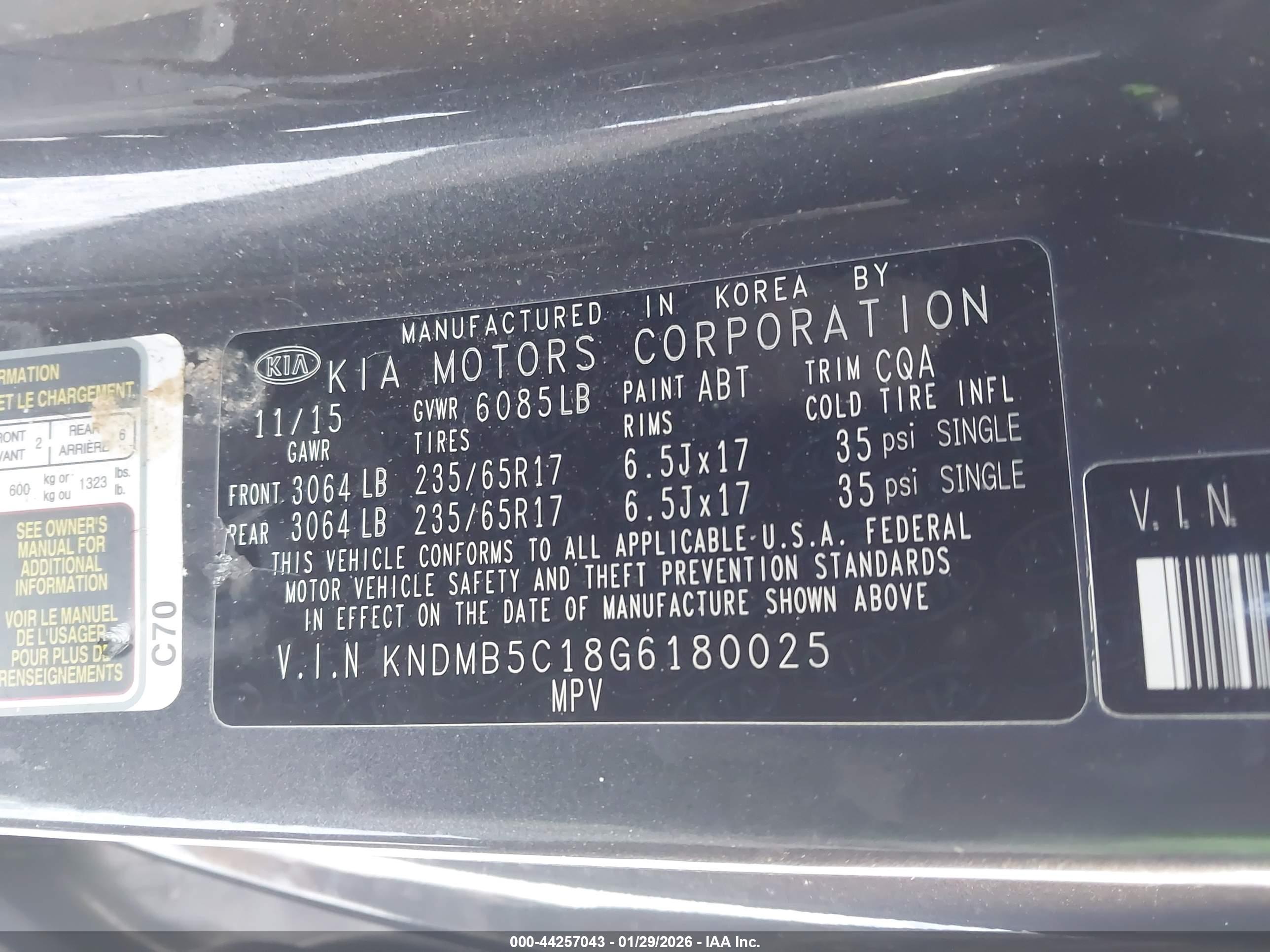 KIA SEDONA image 9