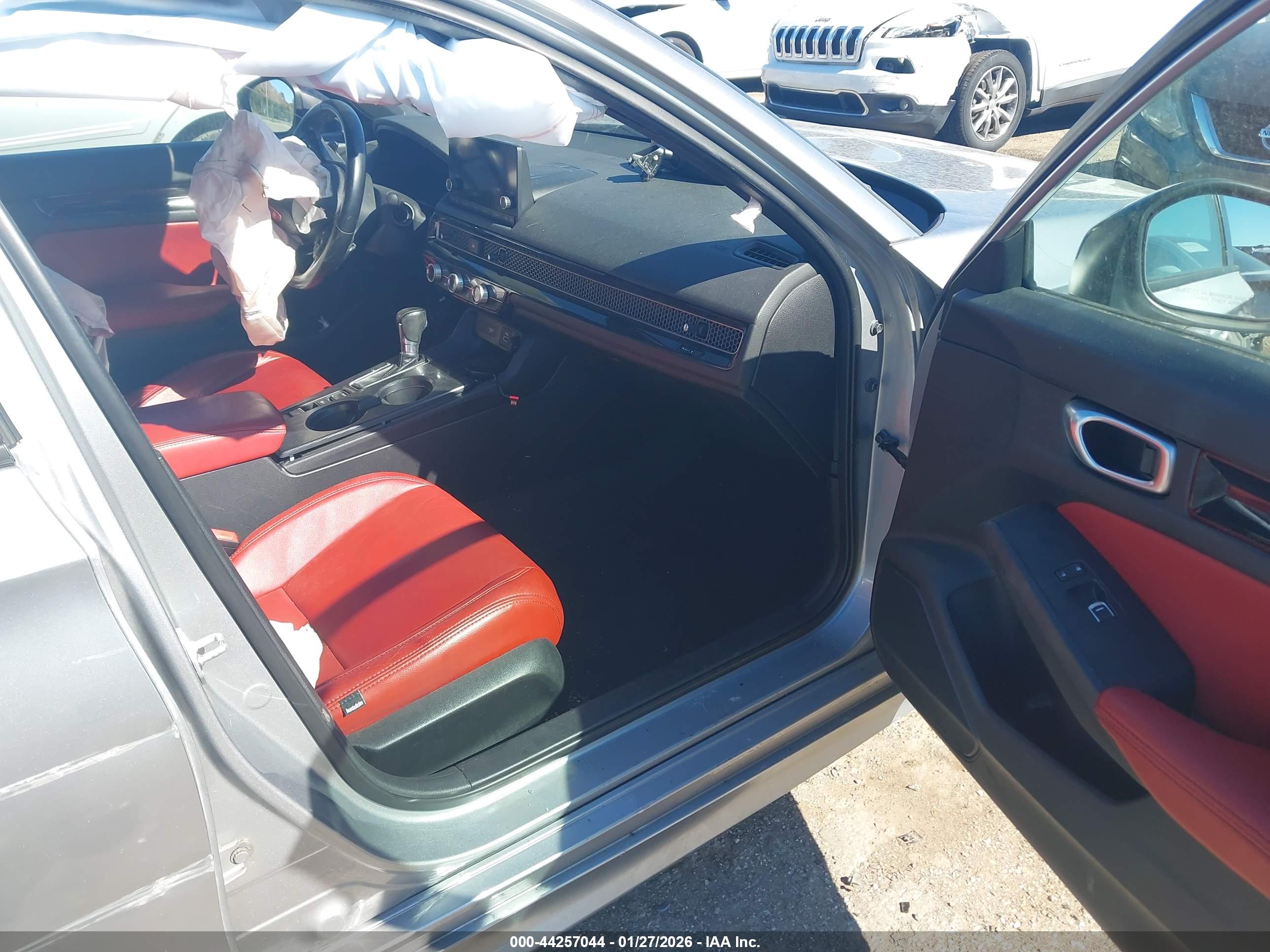 HONDA CIVIC image 5