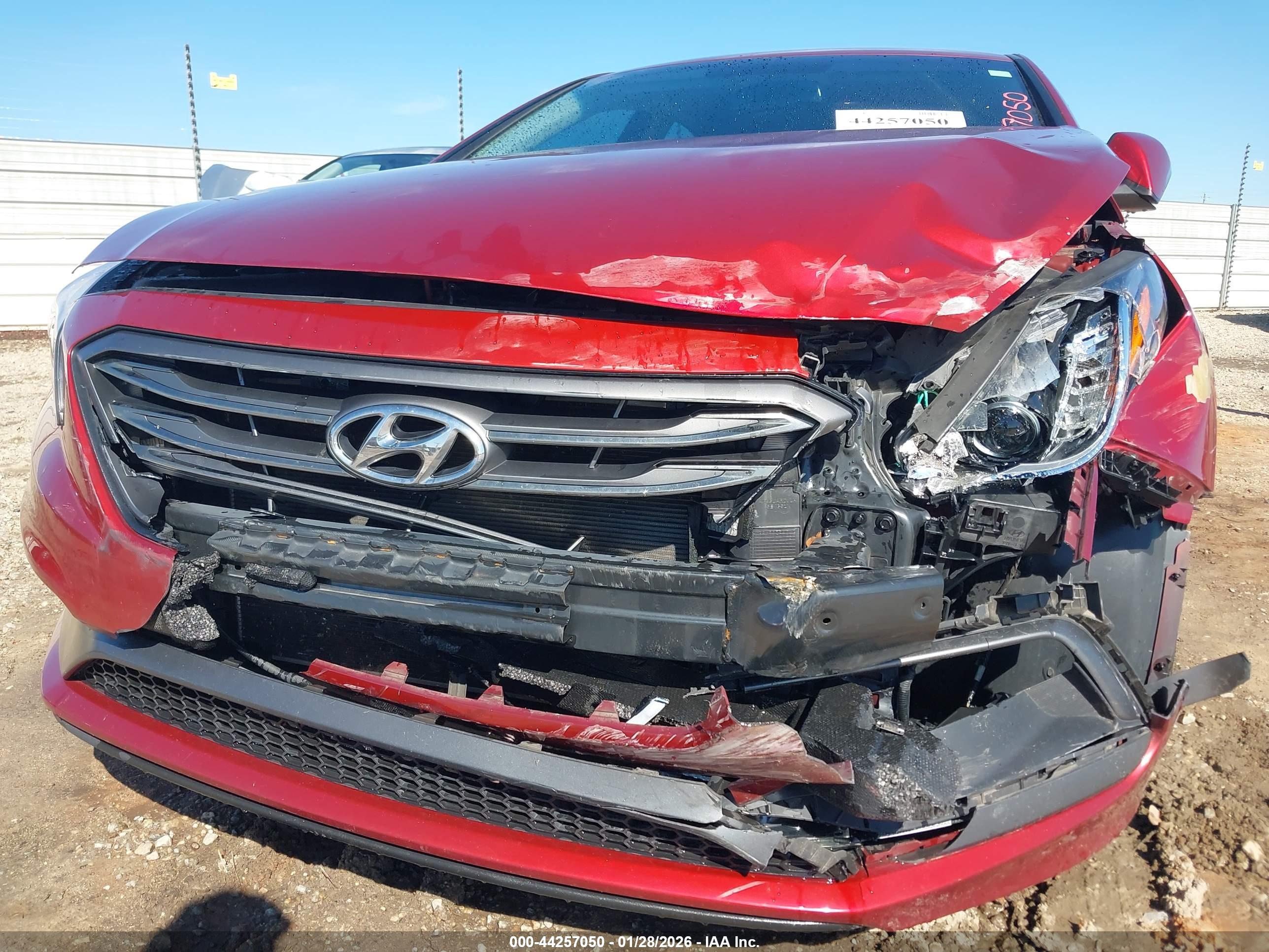 HYUNDAI SONATA image 6
