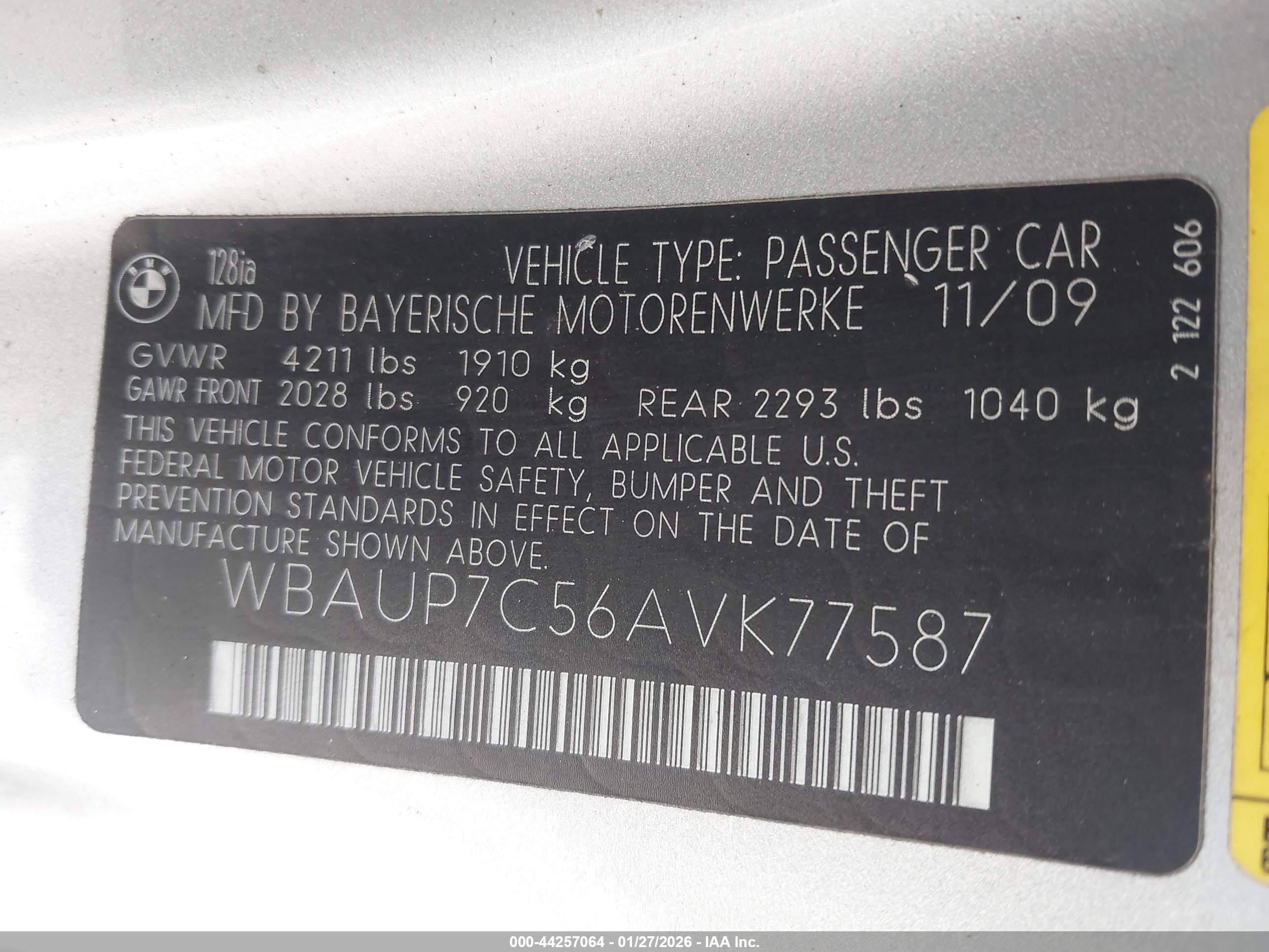 BMW 128I image 9