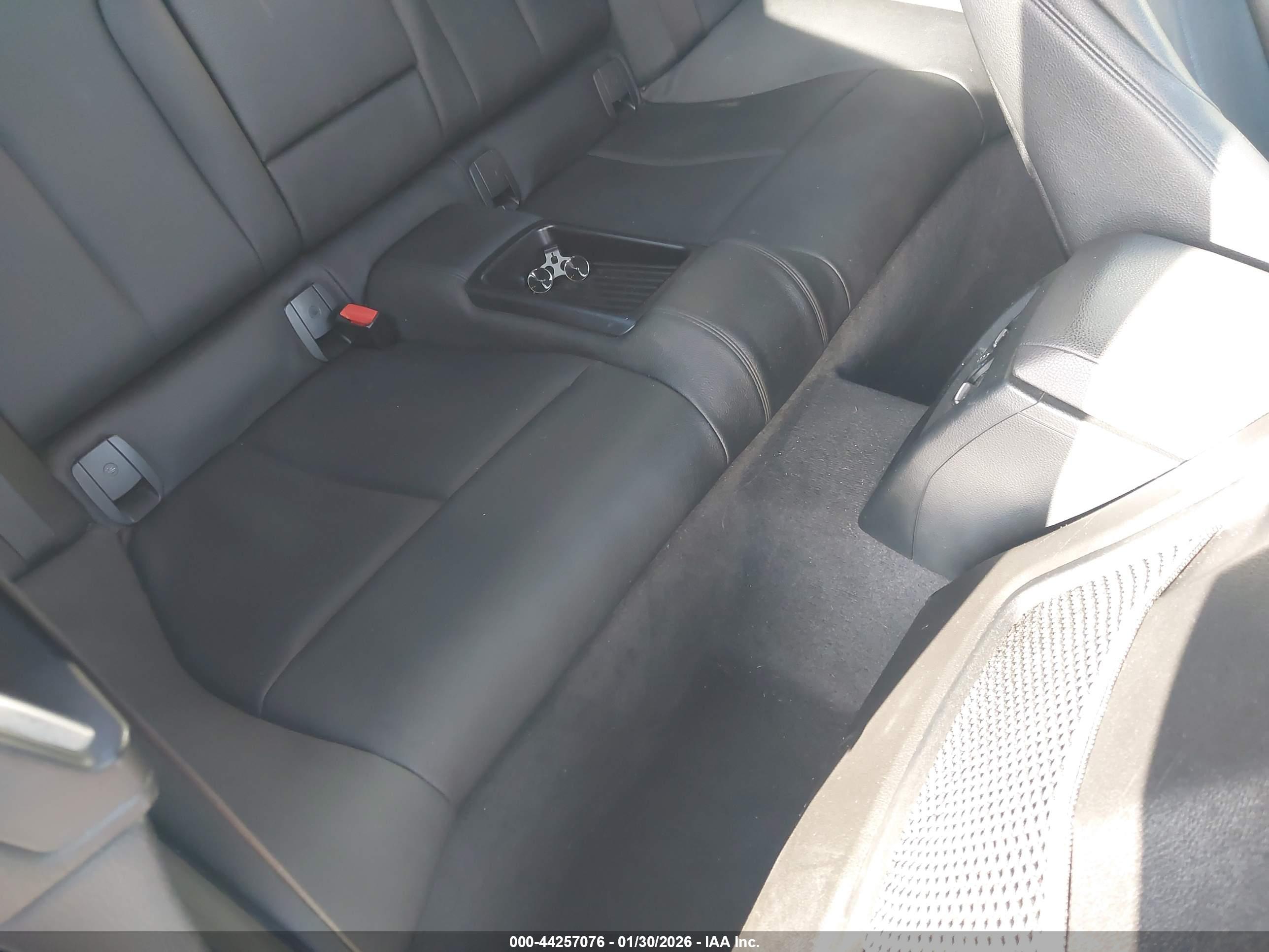 BMW 430I image 8