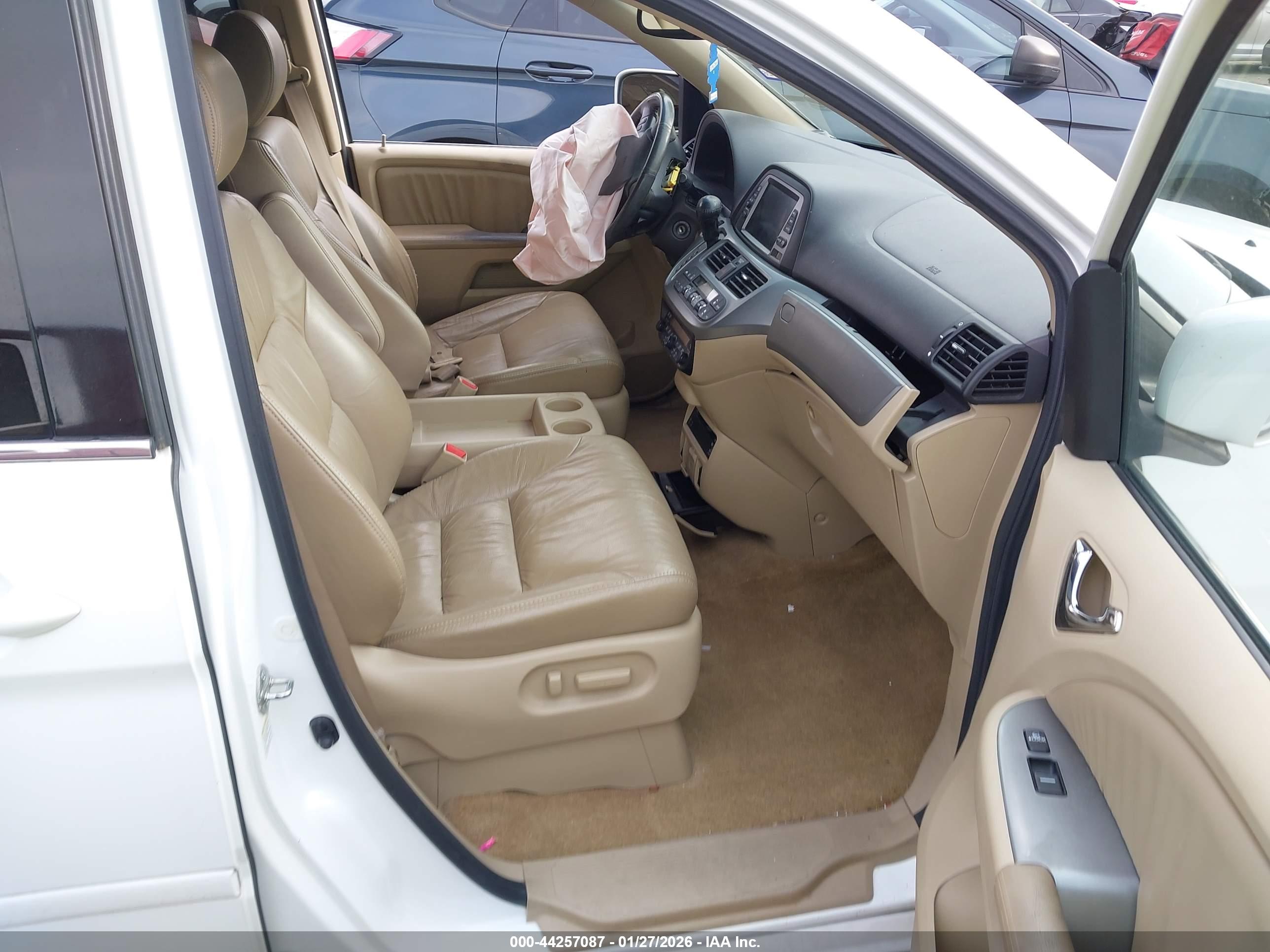 HONDA ODYSSEY image 5