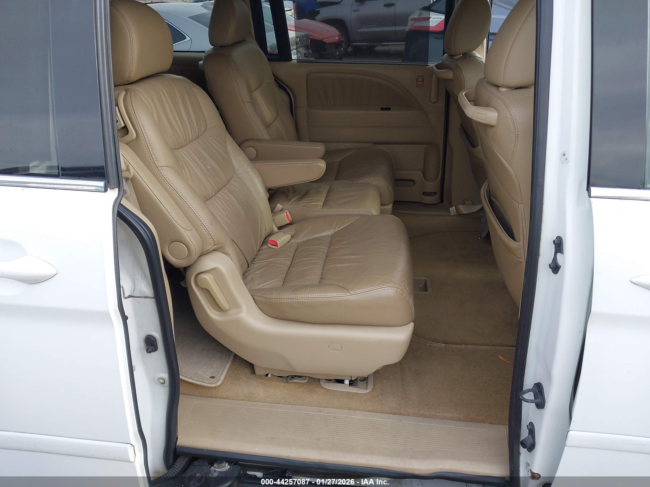 HONDA ODYSSEY image 8
