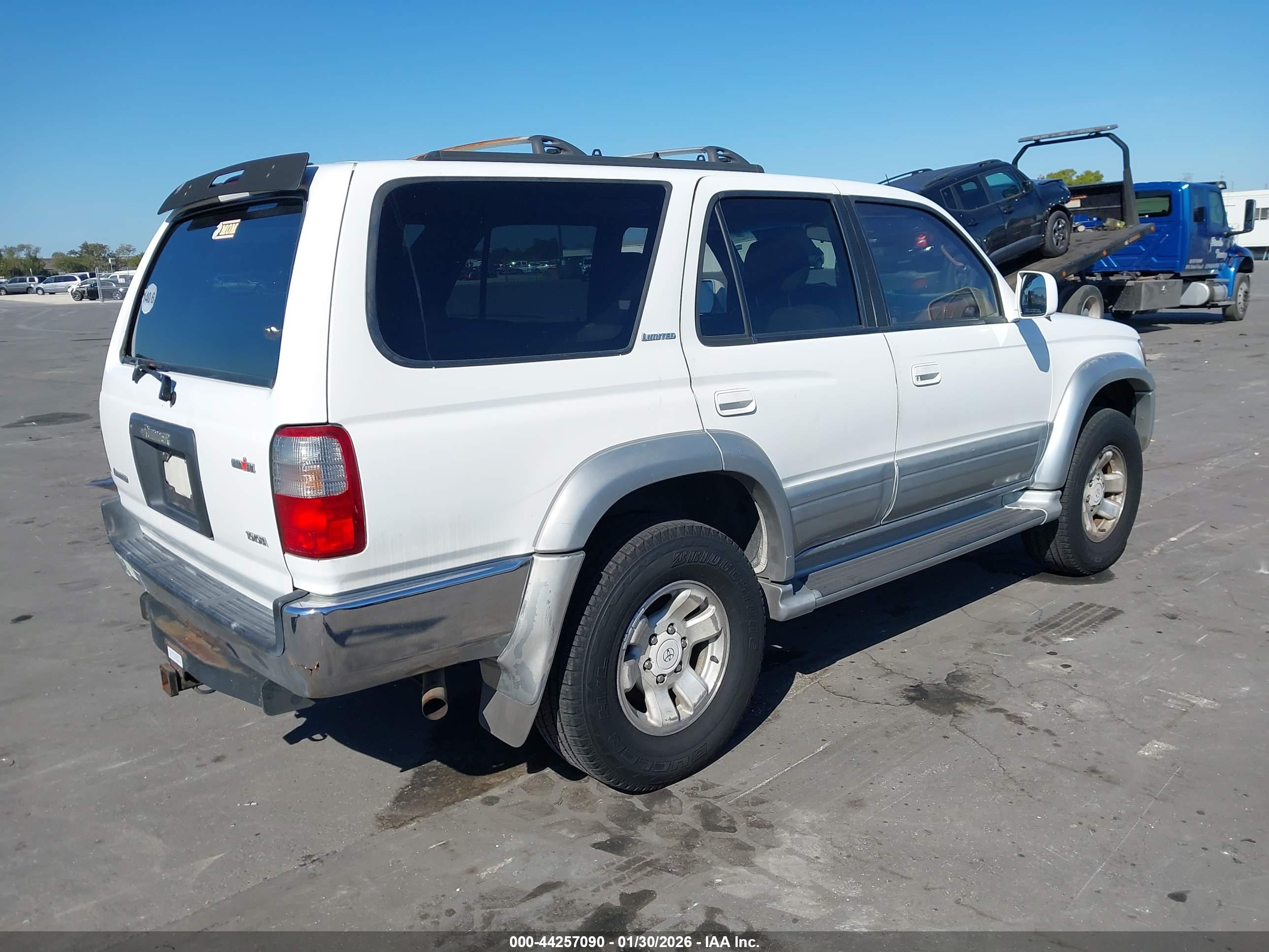 TOYOTA 4RUNNER image 4