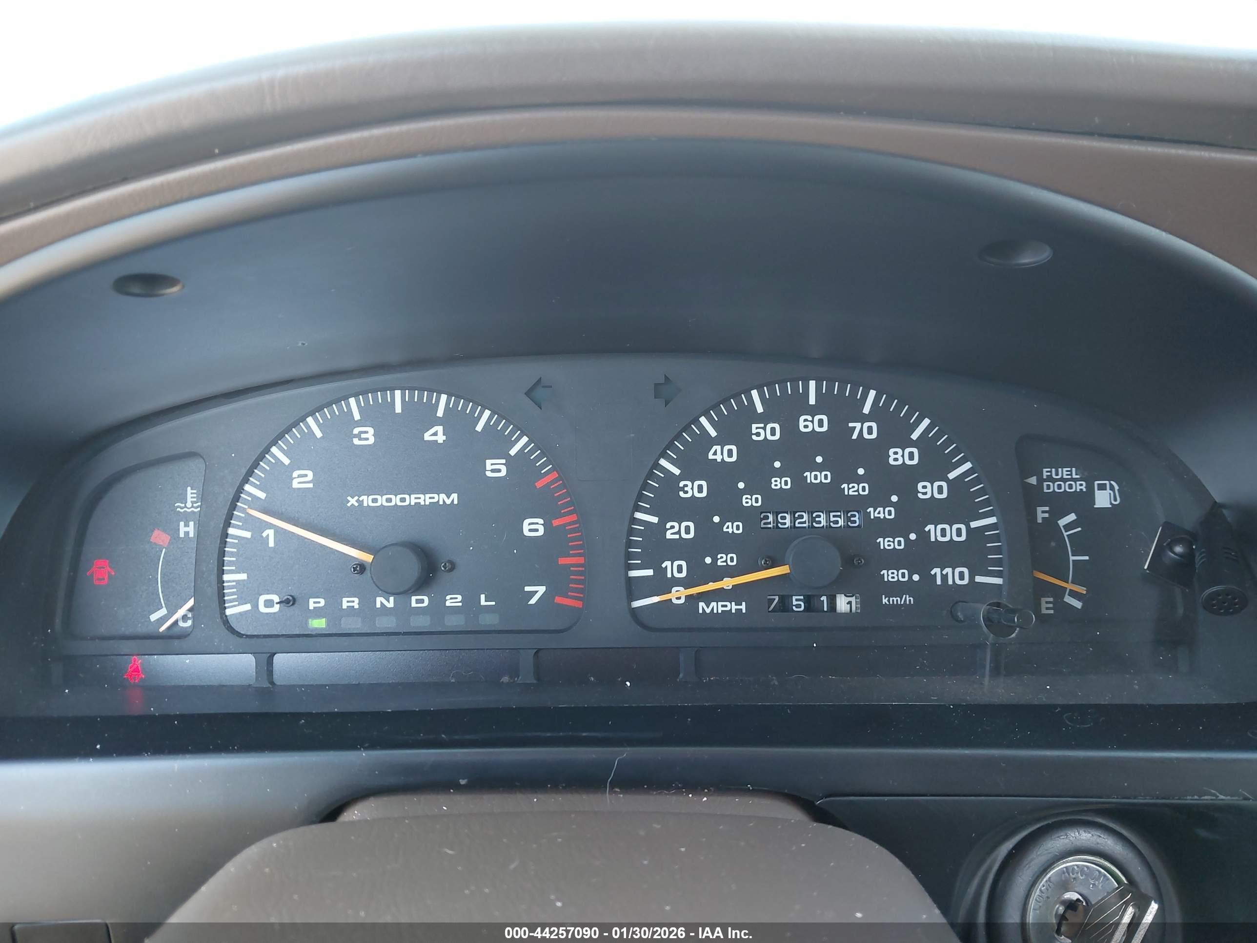 TOYOTA 4RUNNER image 7