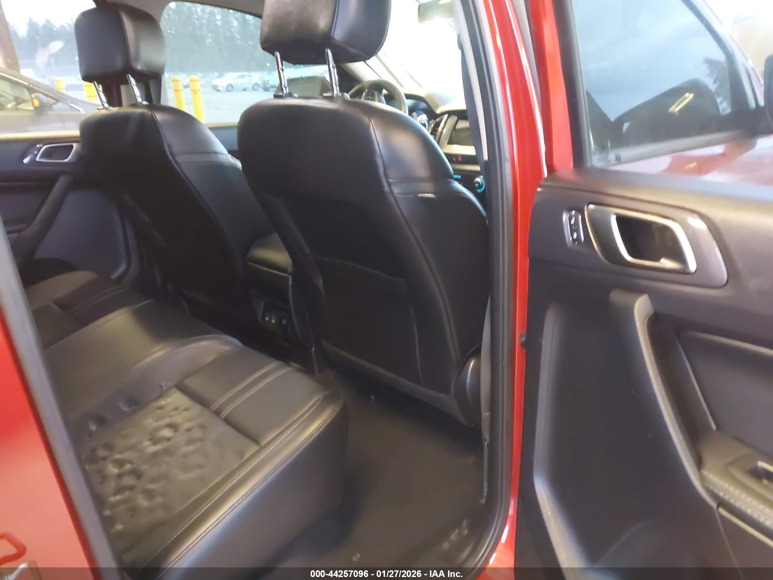 FORD RANGER image 8