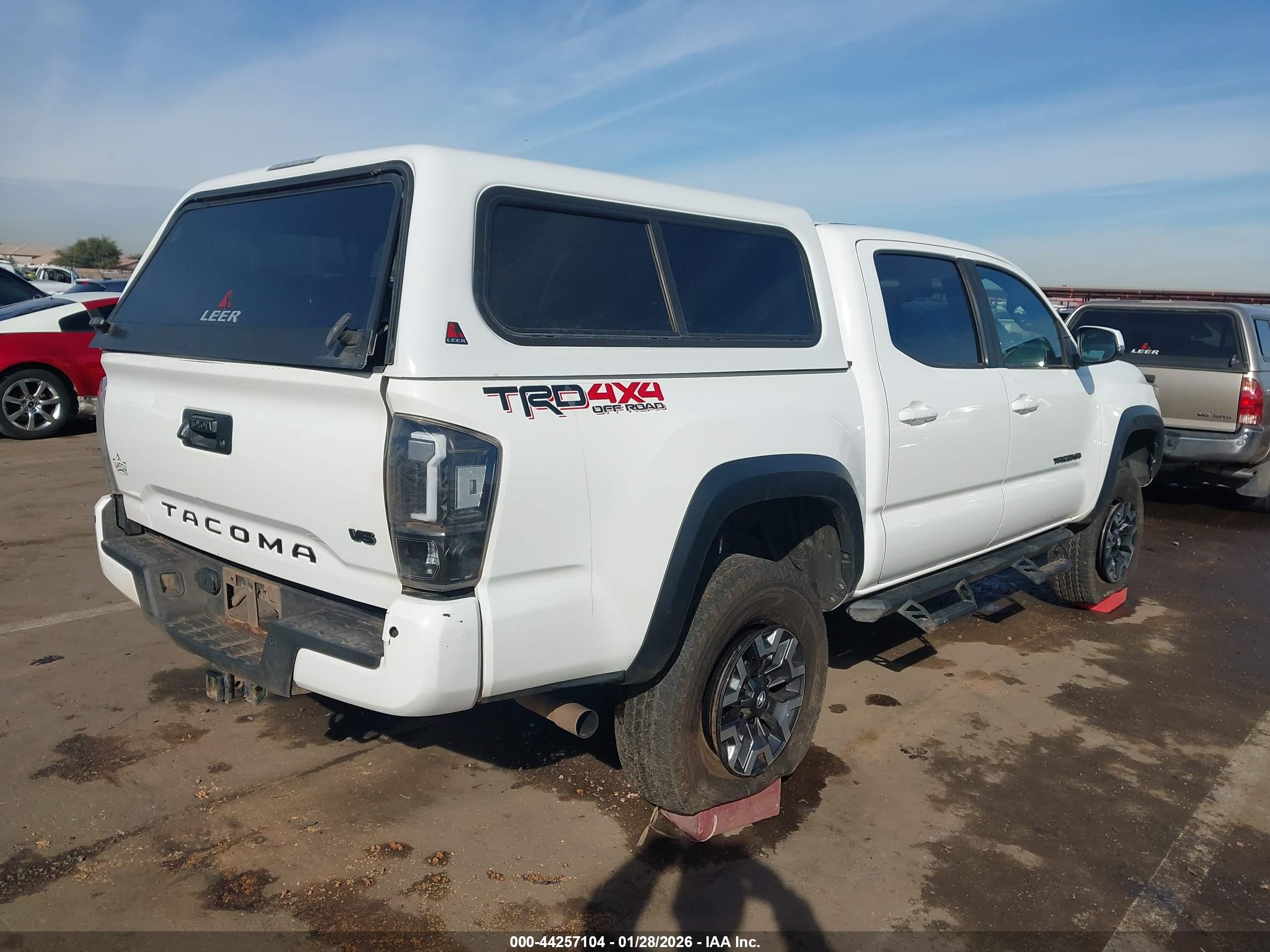 TOYOTA TACOMA image 4