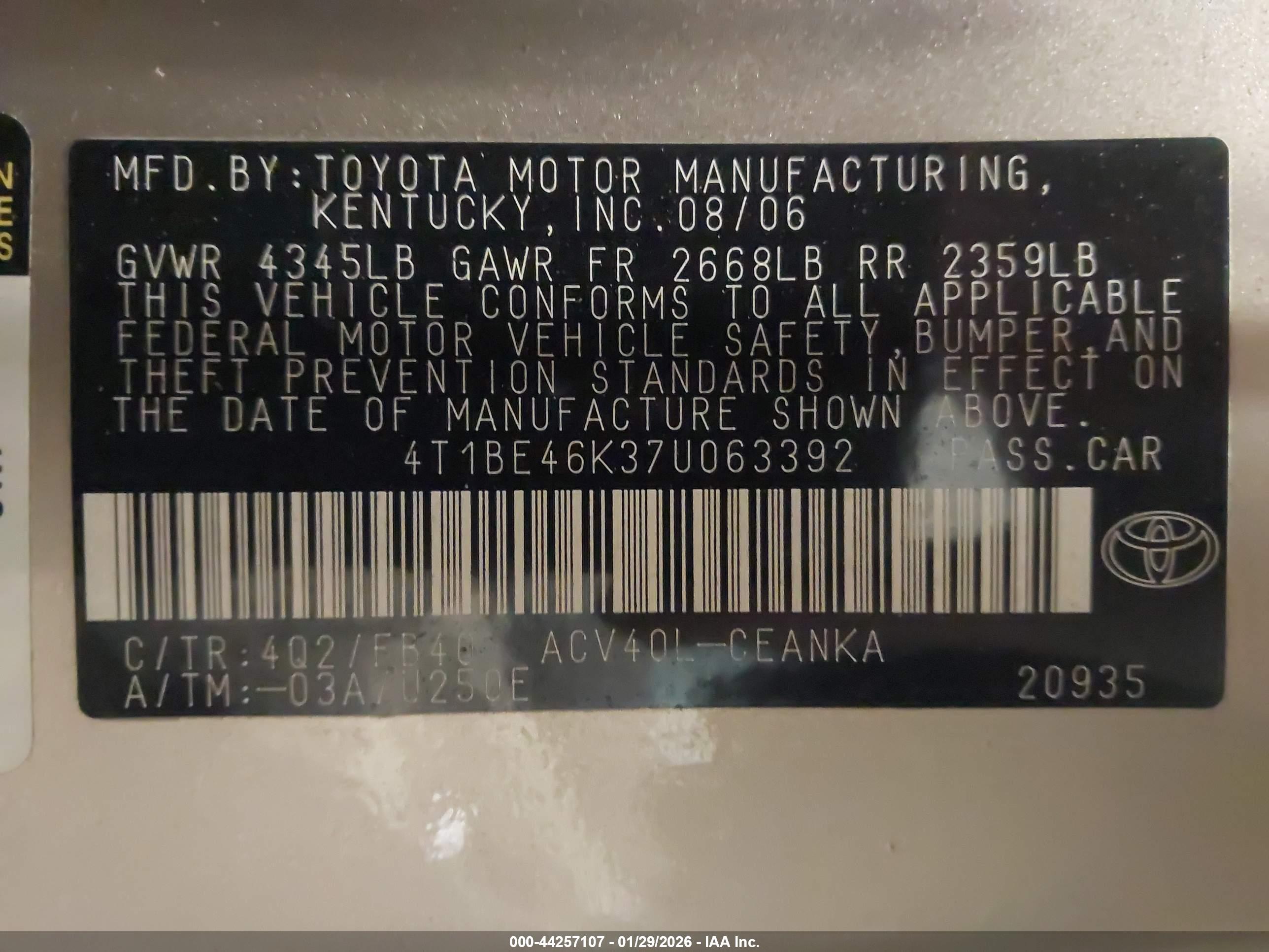 TOYOTA CAMRY image 9