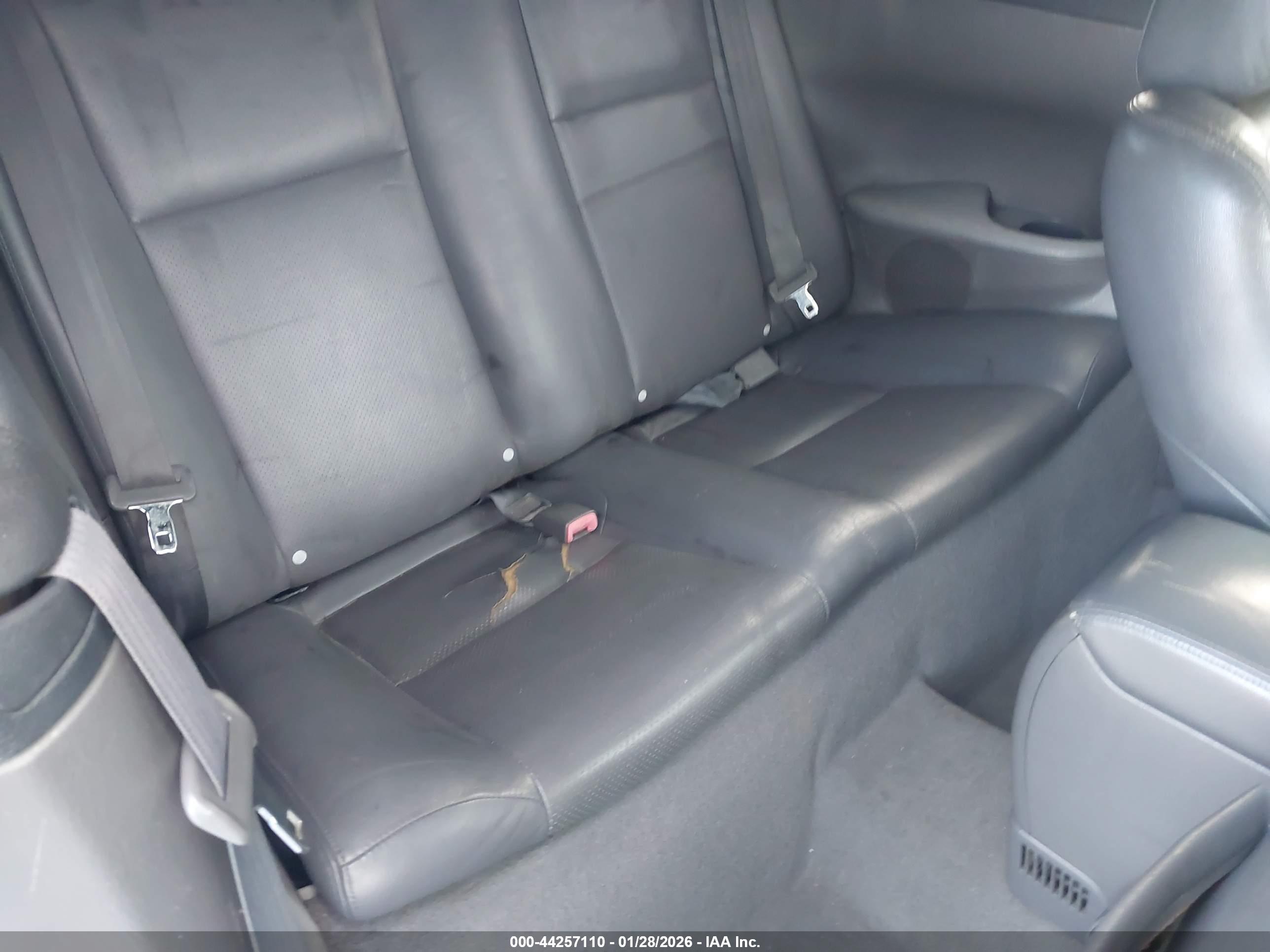 TOYOTA CAMRY image 8