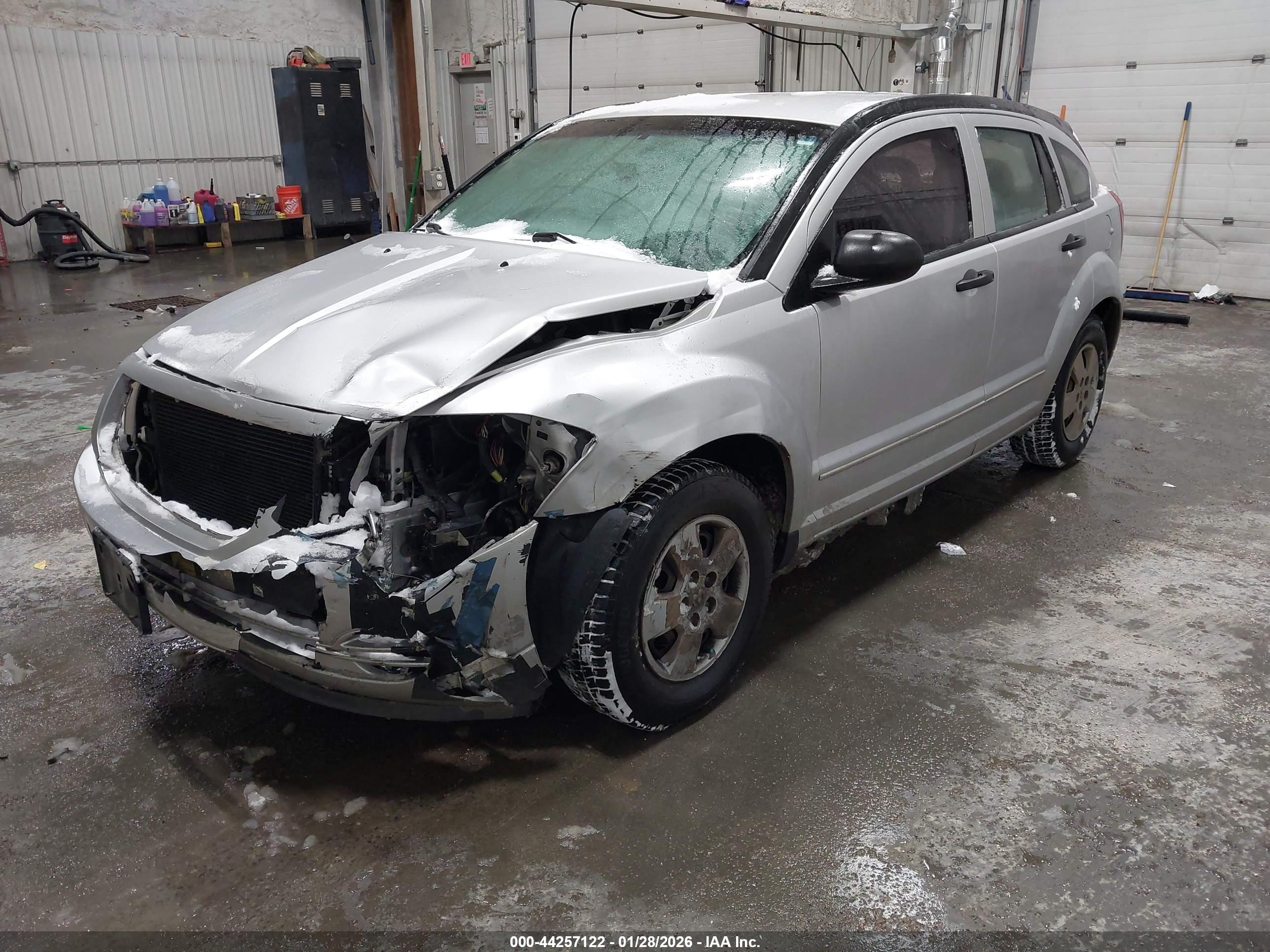 DODGE CALIBER image 2