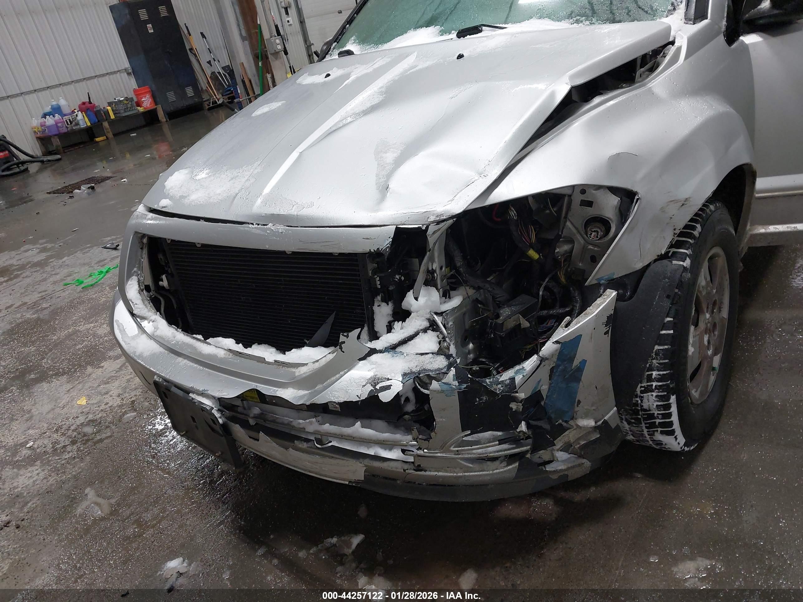 DODGE CALIBER image 6