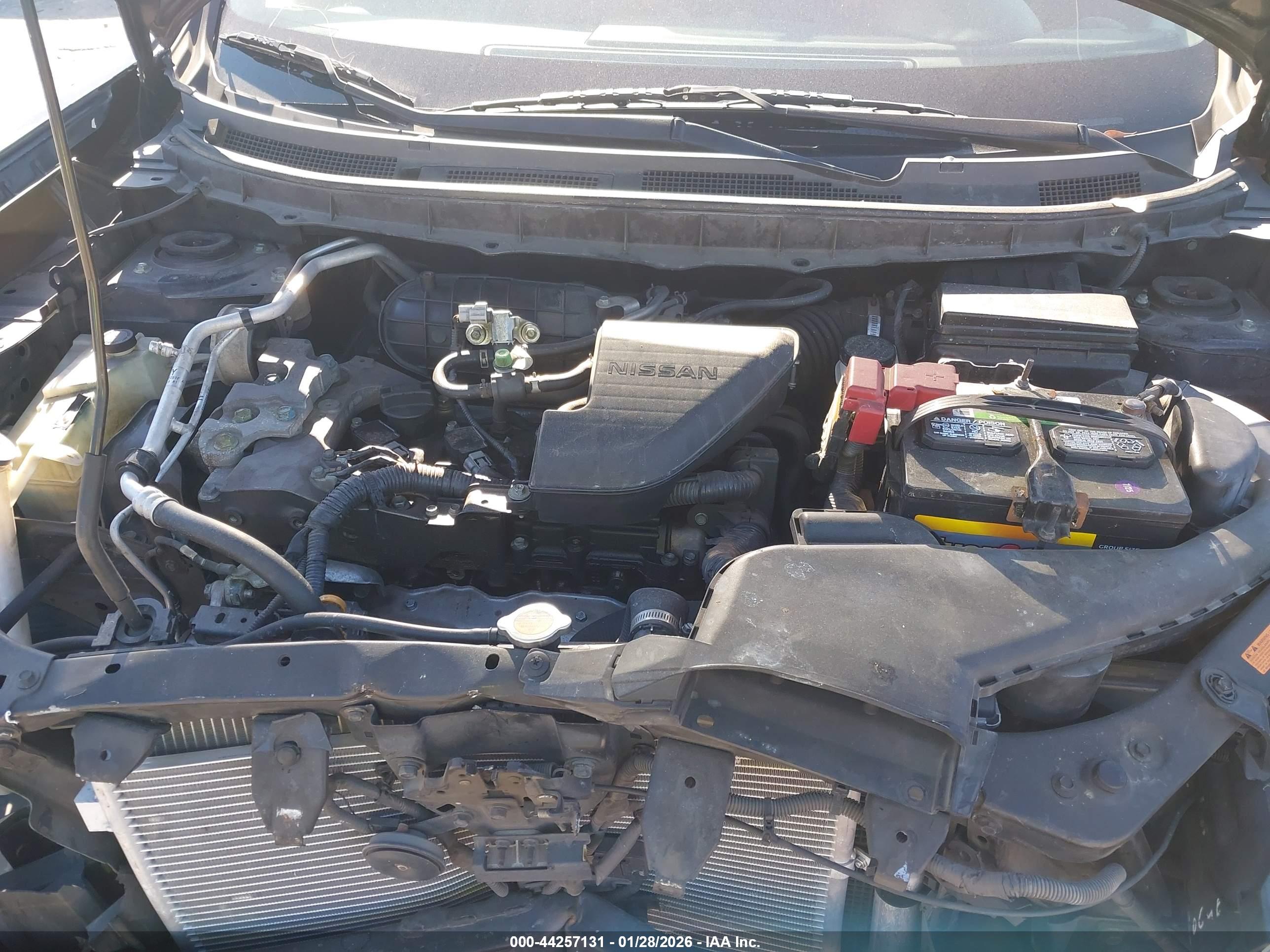NISSAN ROGUE image 10