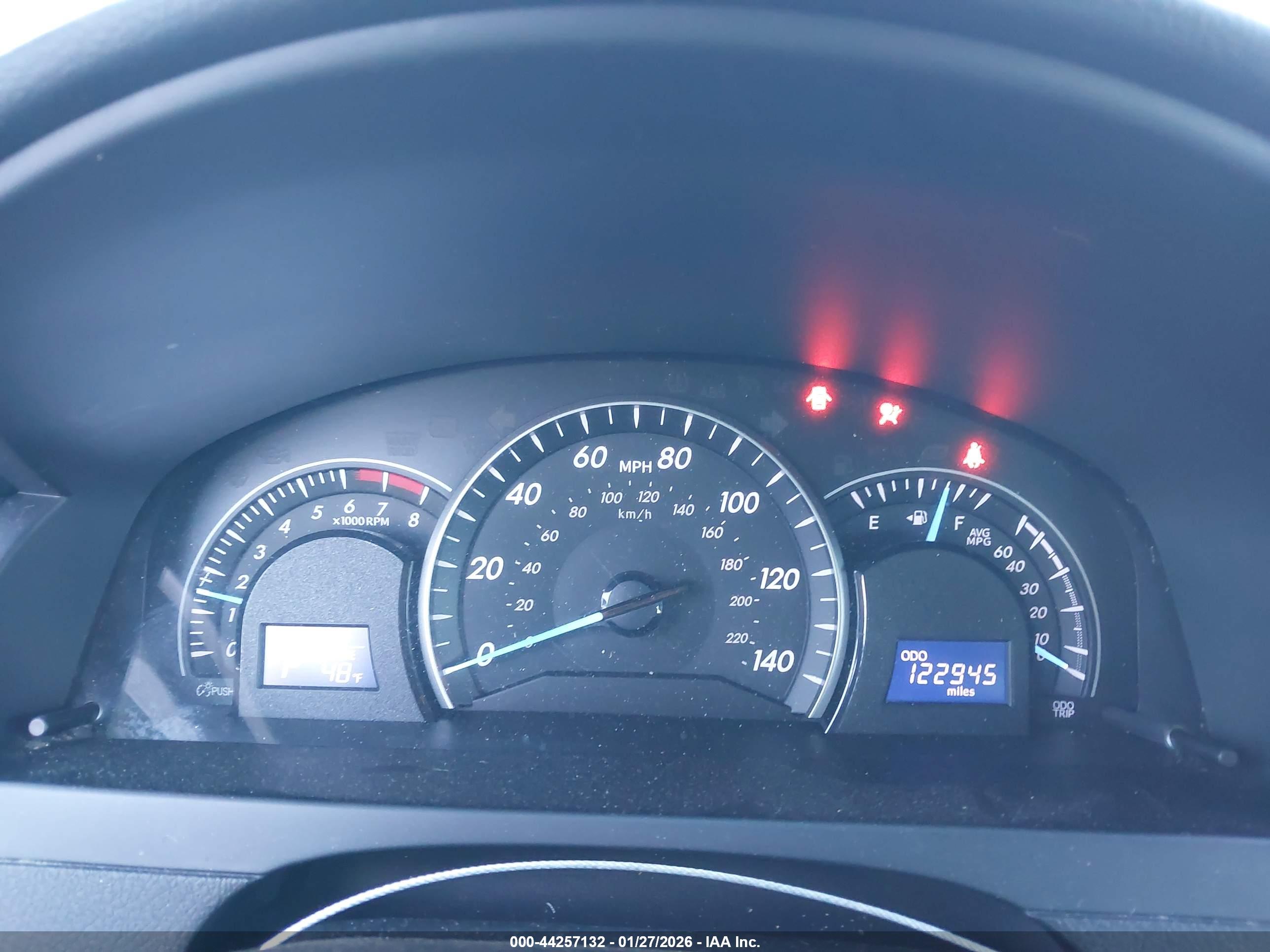 TOYOTA CAMRY image 7