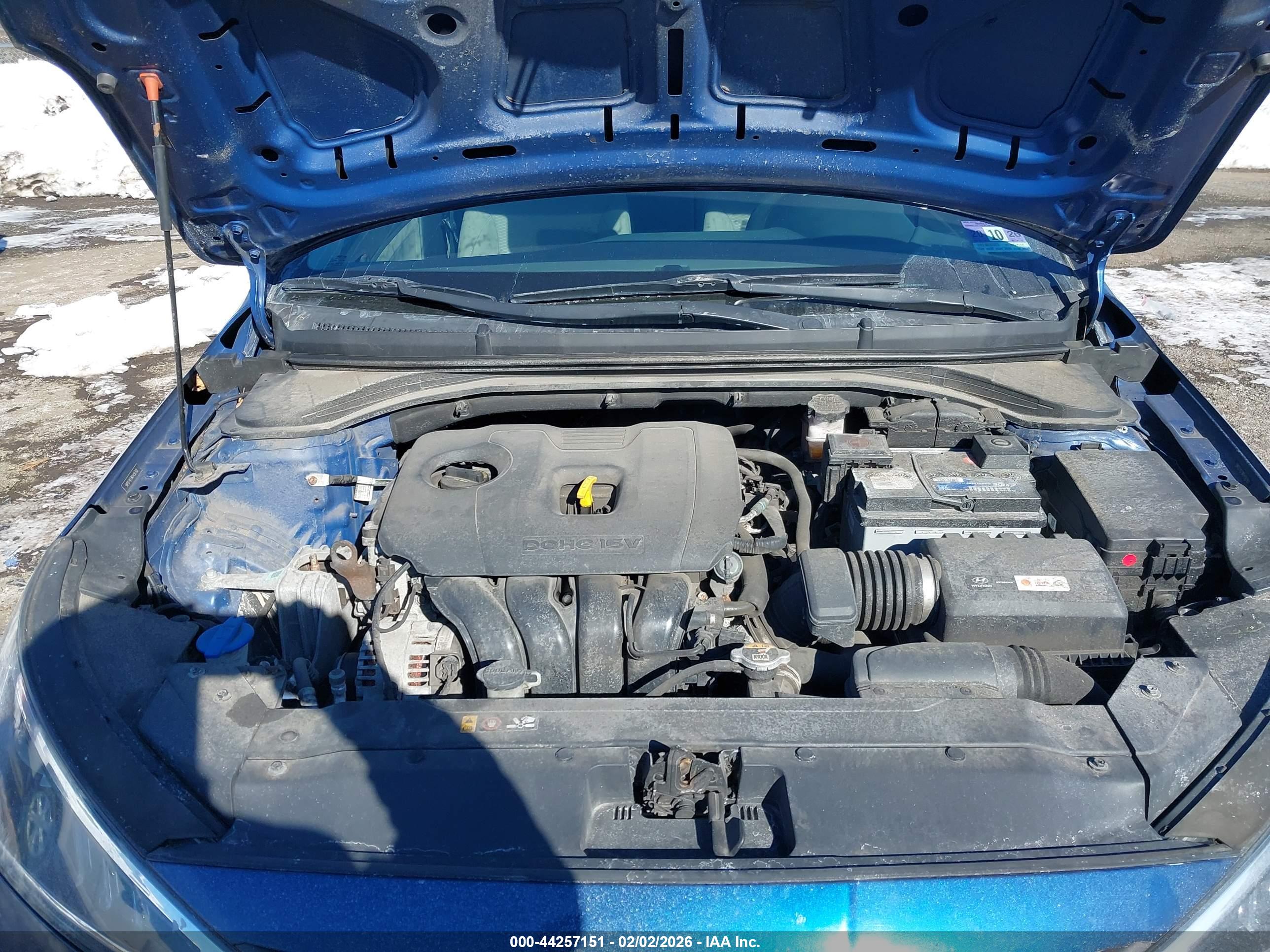 HYUNDAI ELANTRA image 10