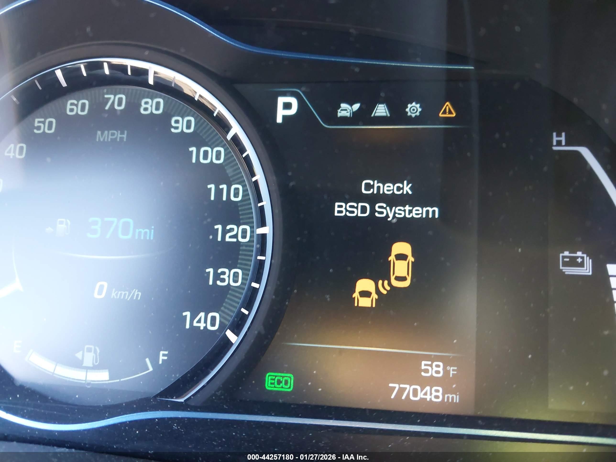 HYUNDAI IONIQ image 7