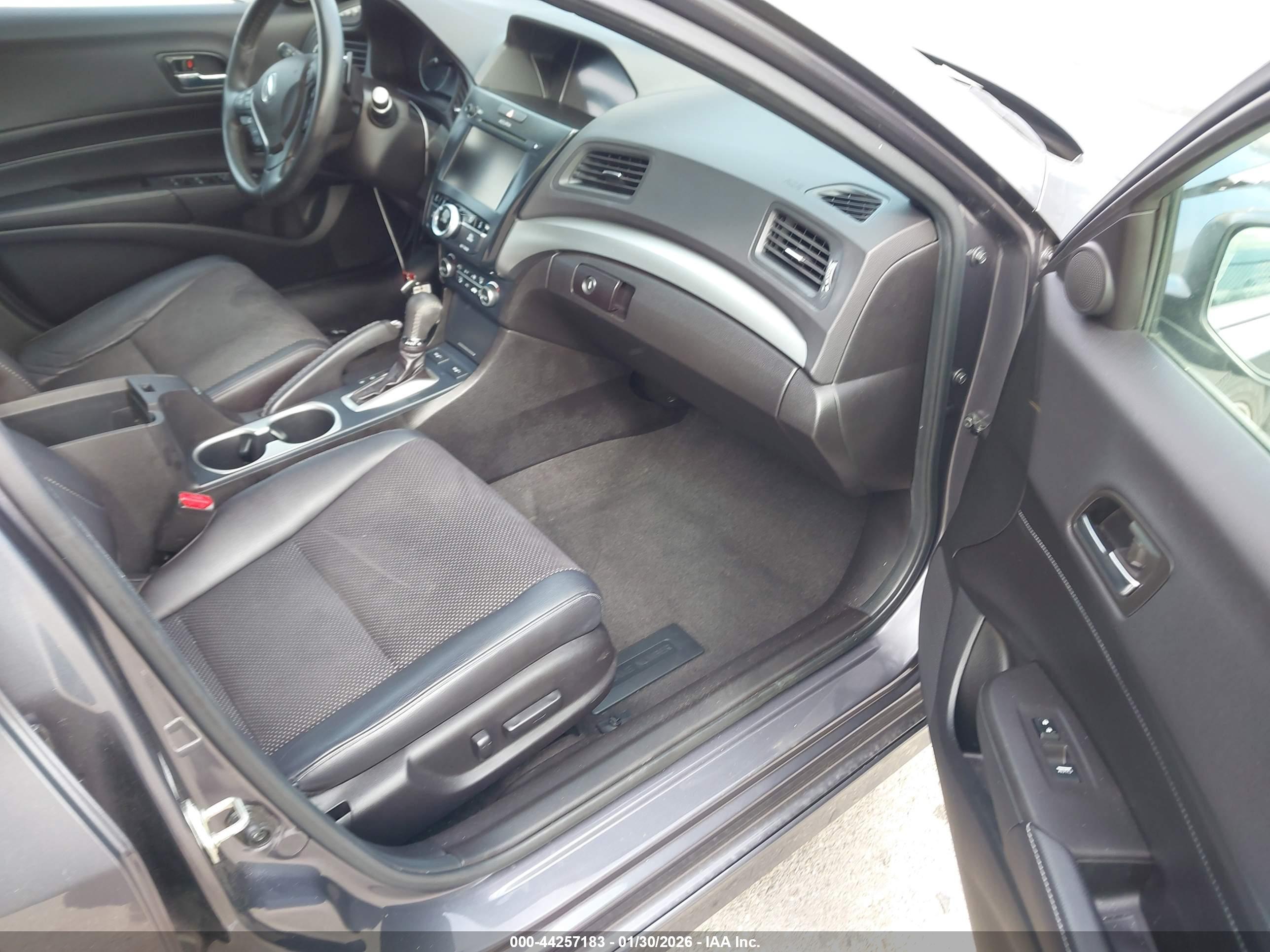 ACURA ILX image 5